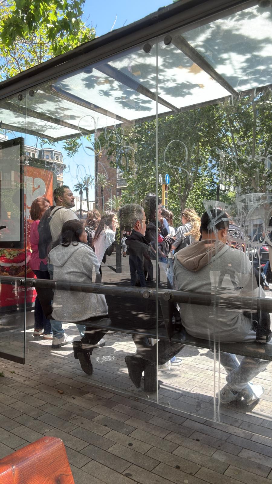 Imatge de la parada de bus de Tetuan / Alba Rus (usuària)