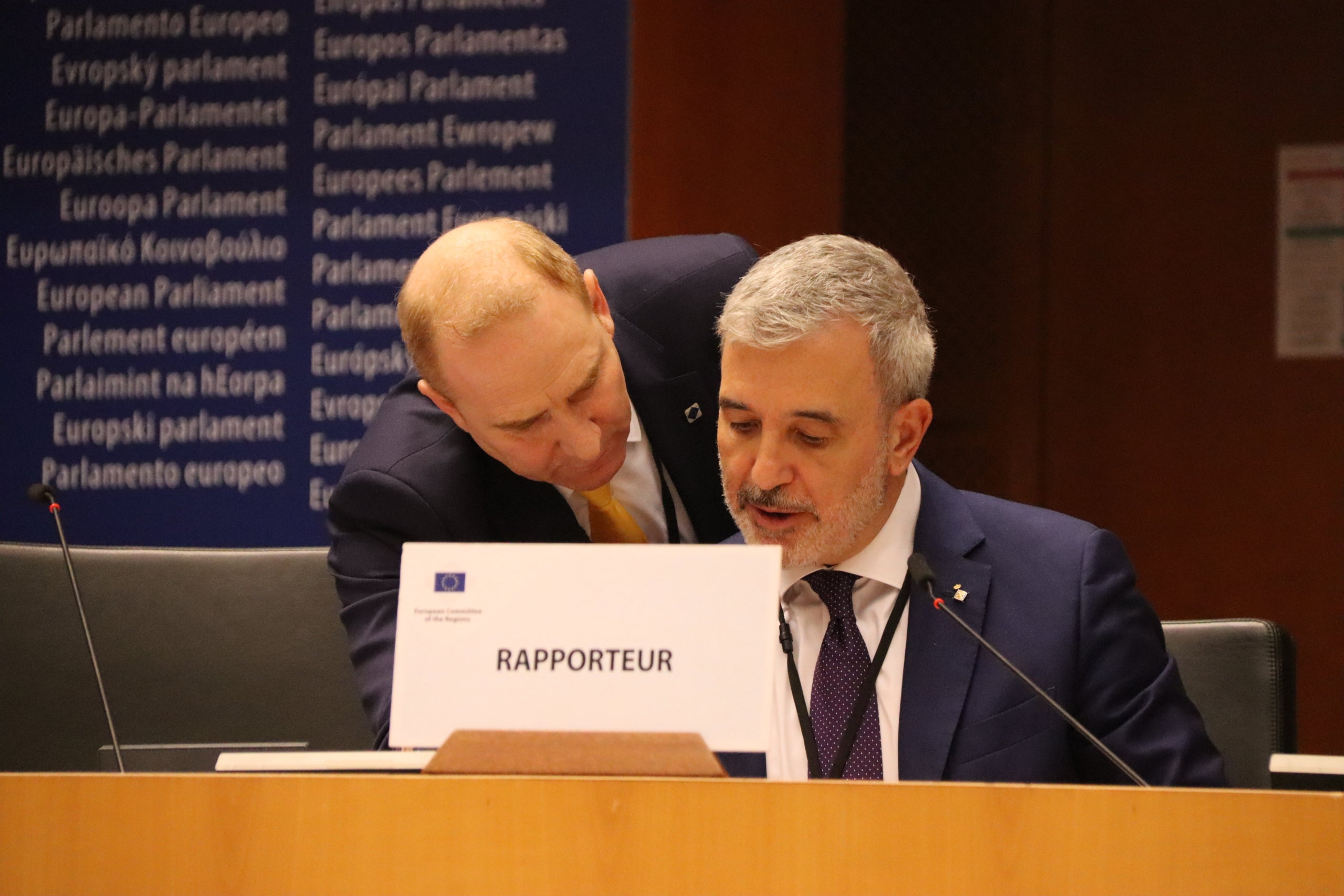 L'alcalde de Barcelona, Jaume Collboni, al Parlament Europeu de Brussel·les / Marta Vidal / Lucía Llargués (ACN)