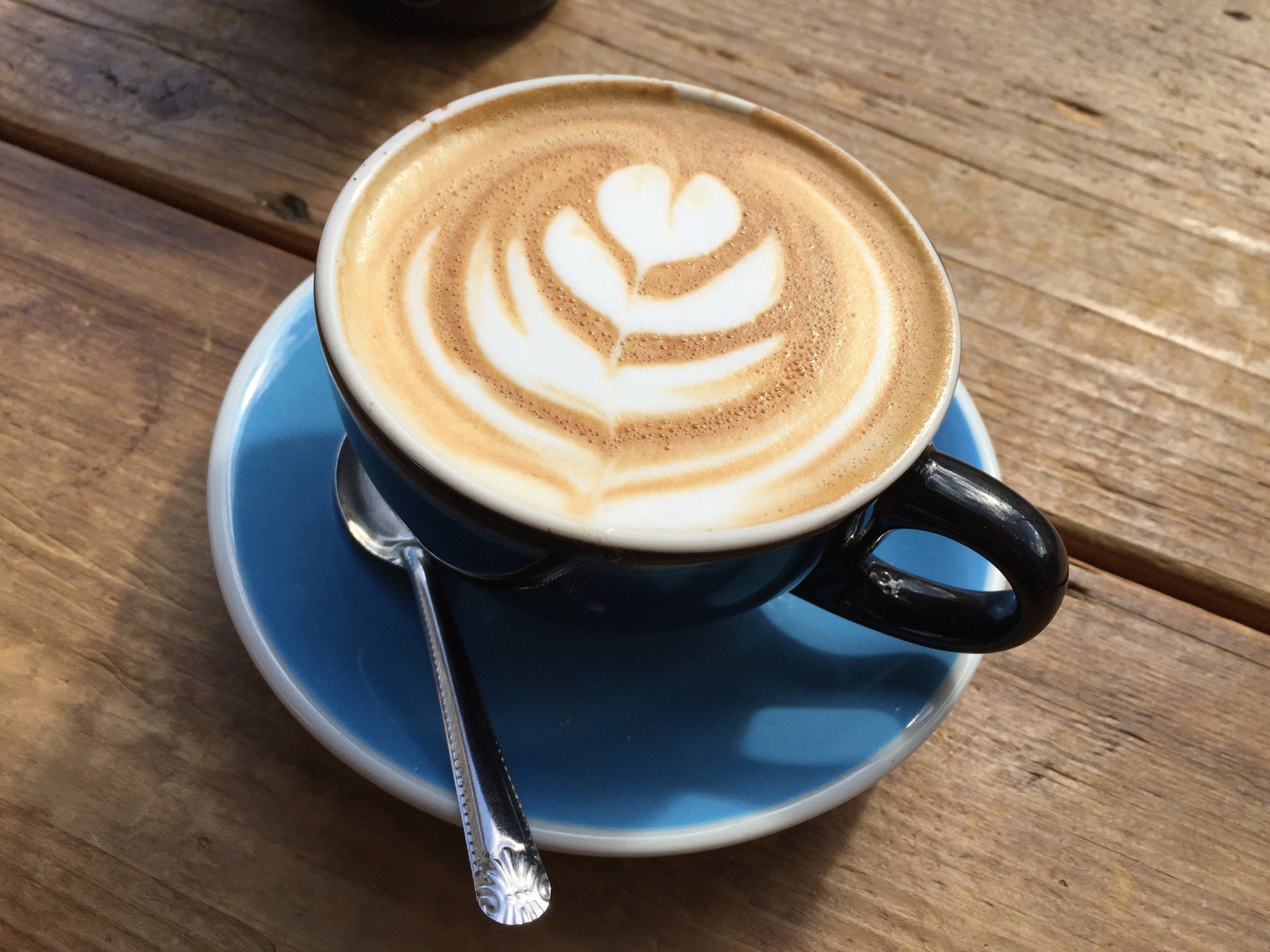 Imagen de archivo de una taza de Capuccino / Archivo