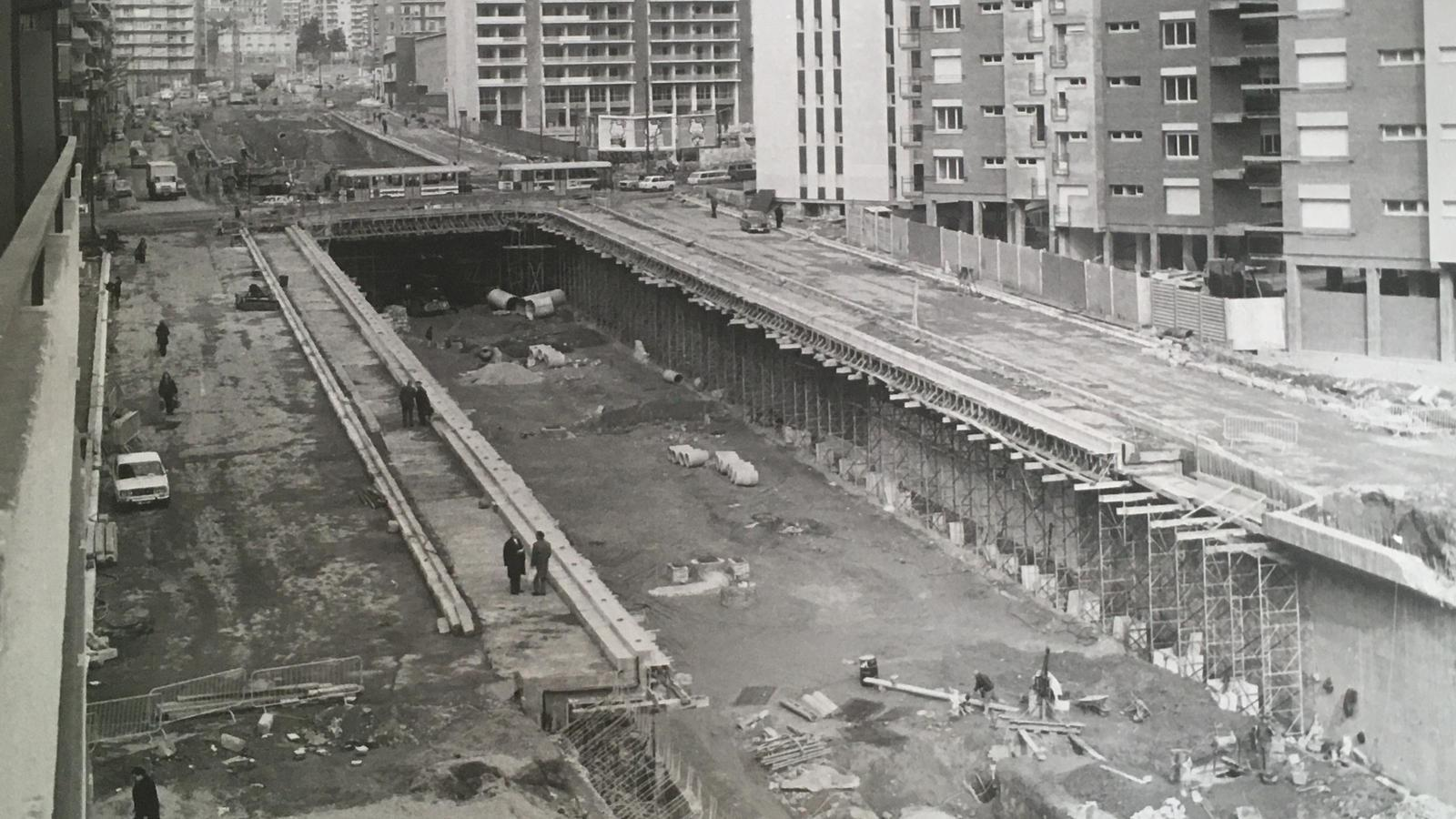 La ronda del Mig durant la seva construcció als anys 70 / Cedida