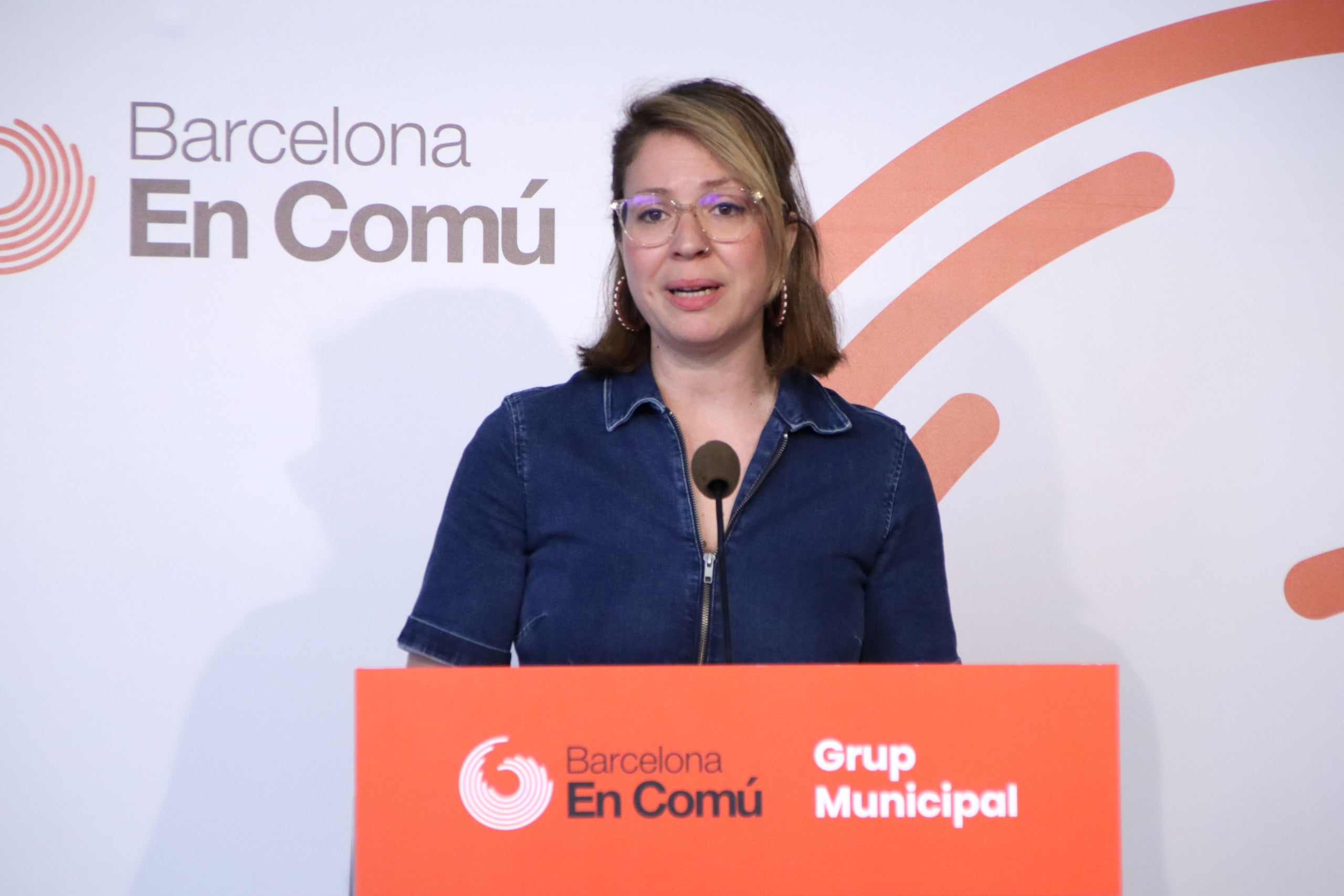 Janet Sanz en roda de premsa / Blanca Blay (ACN)