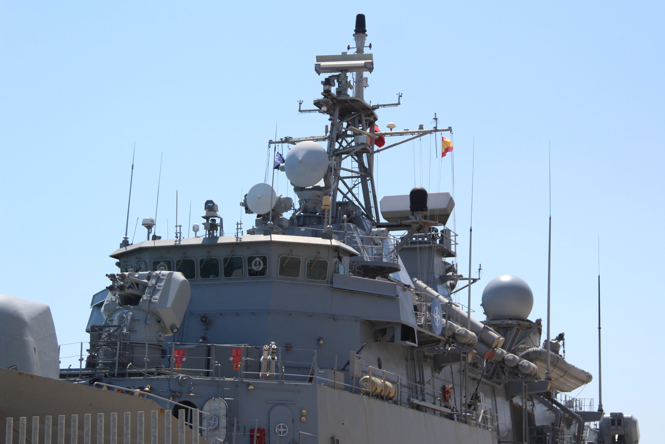 El vaixell militar F247 Kemalreis va atracar al sector est del Moll de Barcelona durant quatre dies / A.R.