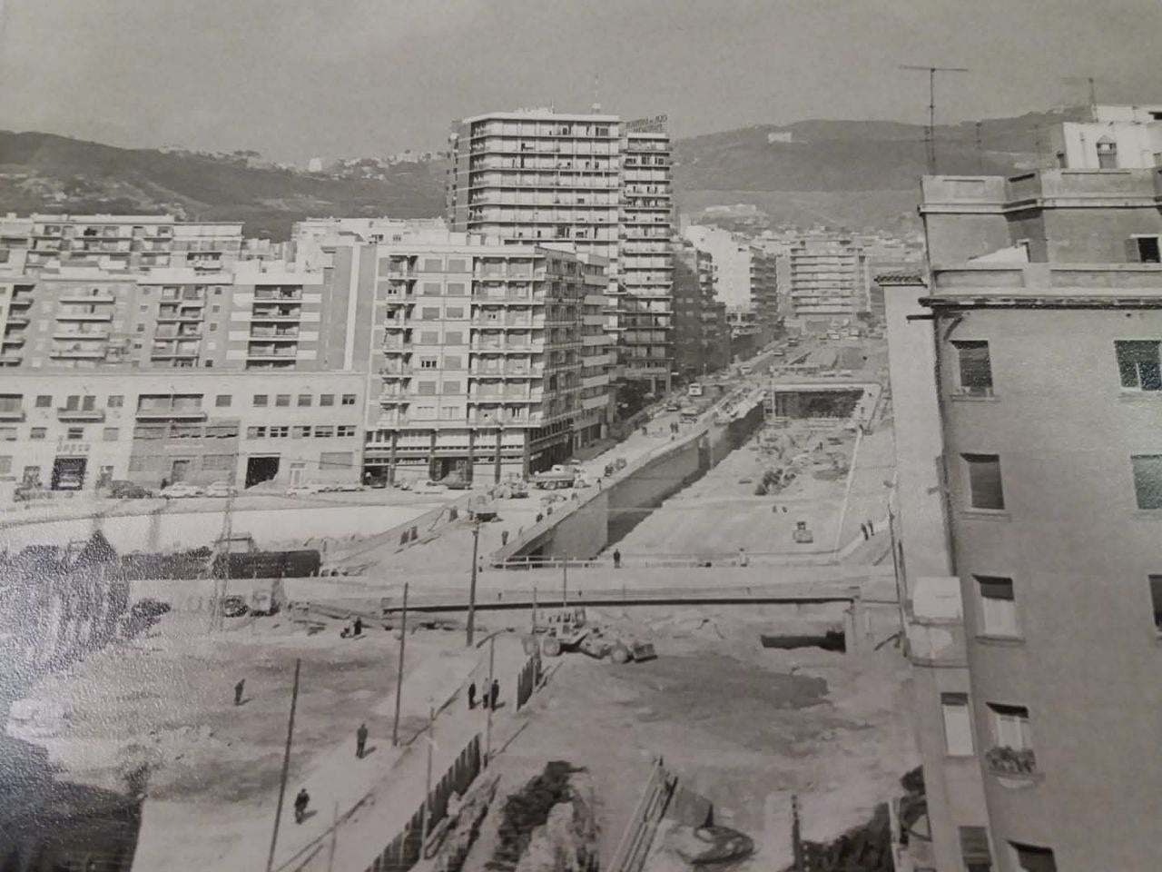 La ronda del Mig durant la seva construcció als anys 70 / Cedida