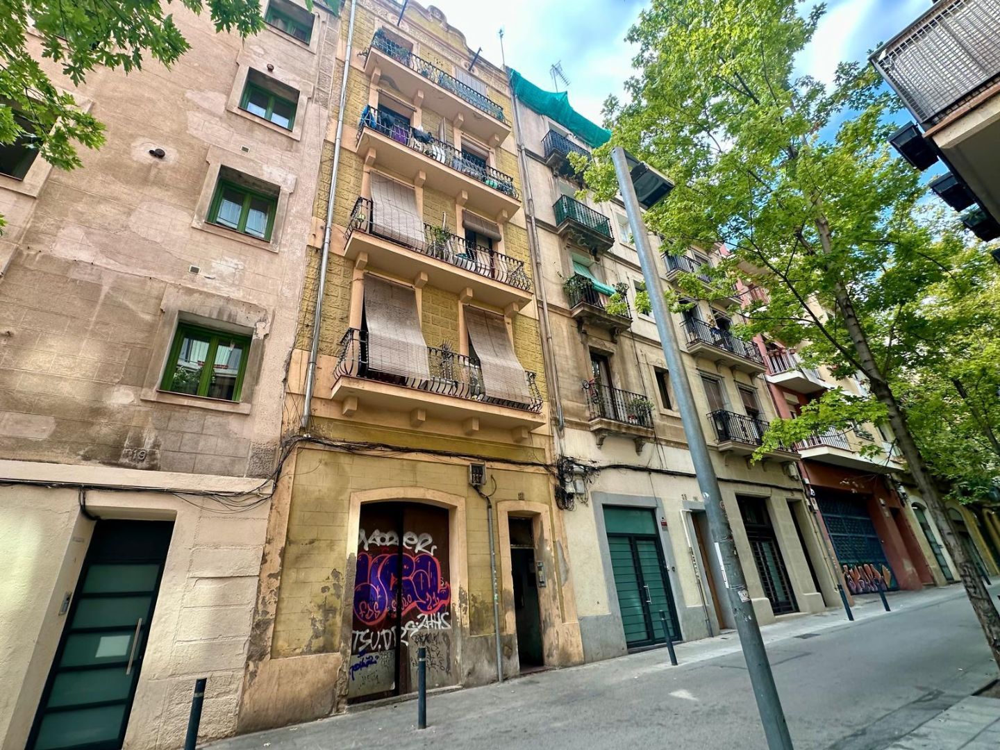 El bloc del passatge d'Alió / Junts per Barcelona 