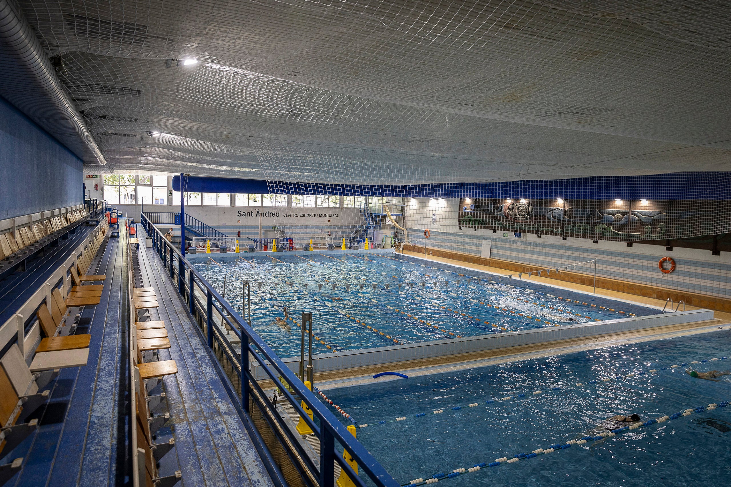 piscina, nedar esport popular centre esportiu municipal