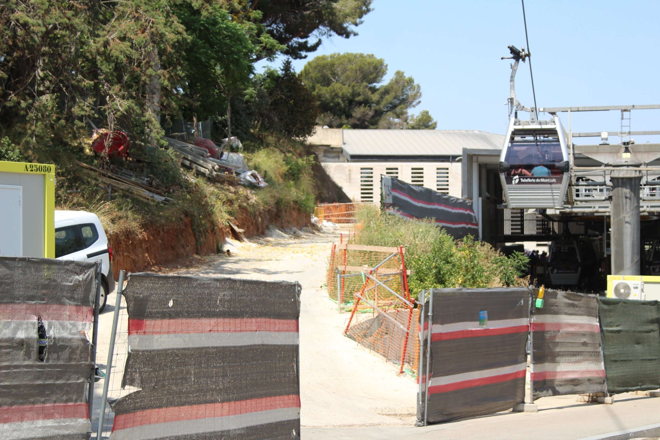 Els treballs d'ampliació de les dependències tècniques a l'intercanviador del funicular i el telefèric de Montjuïc / A.R.