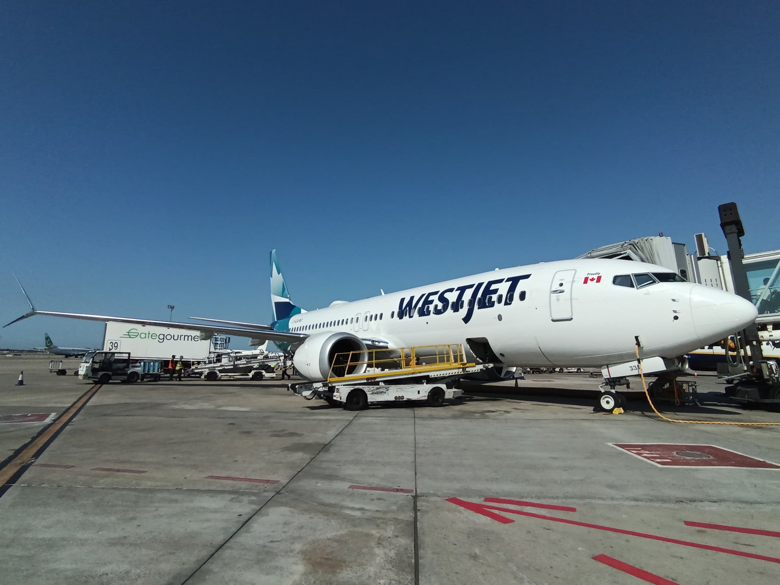 Un avió de WestJet, que inicia ruta entre Barcelona i el Canadà / Cedida per WestJet