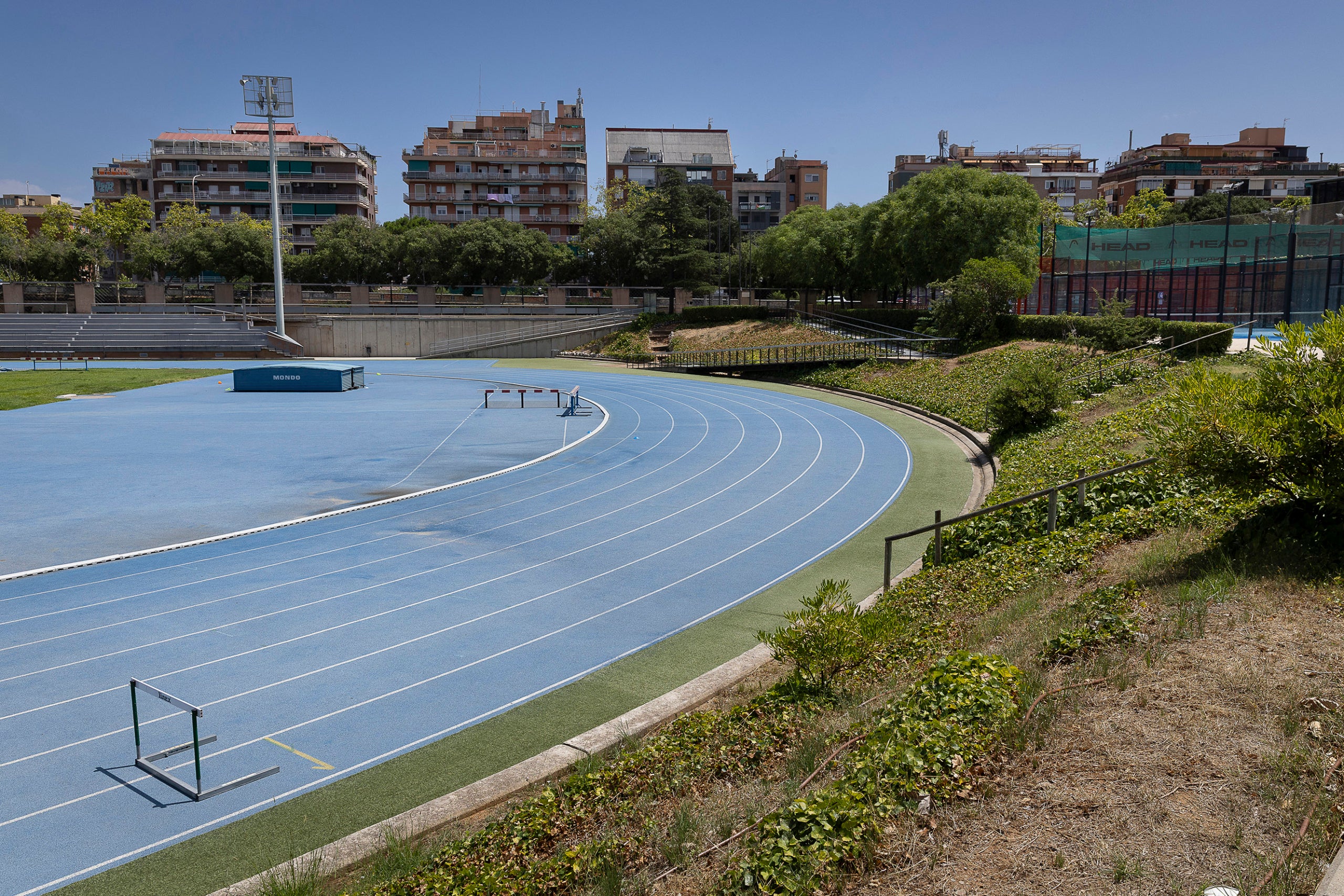 instal.lació esportiva municipal, esport amateur