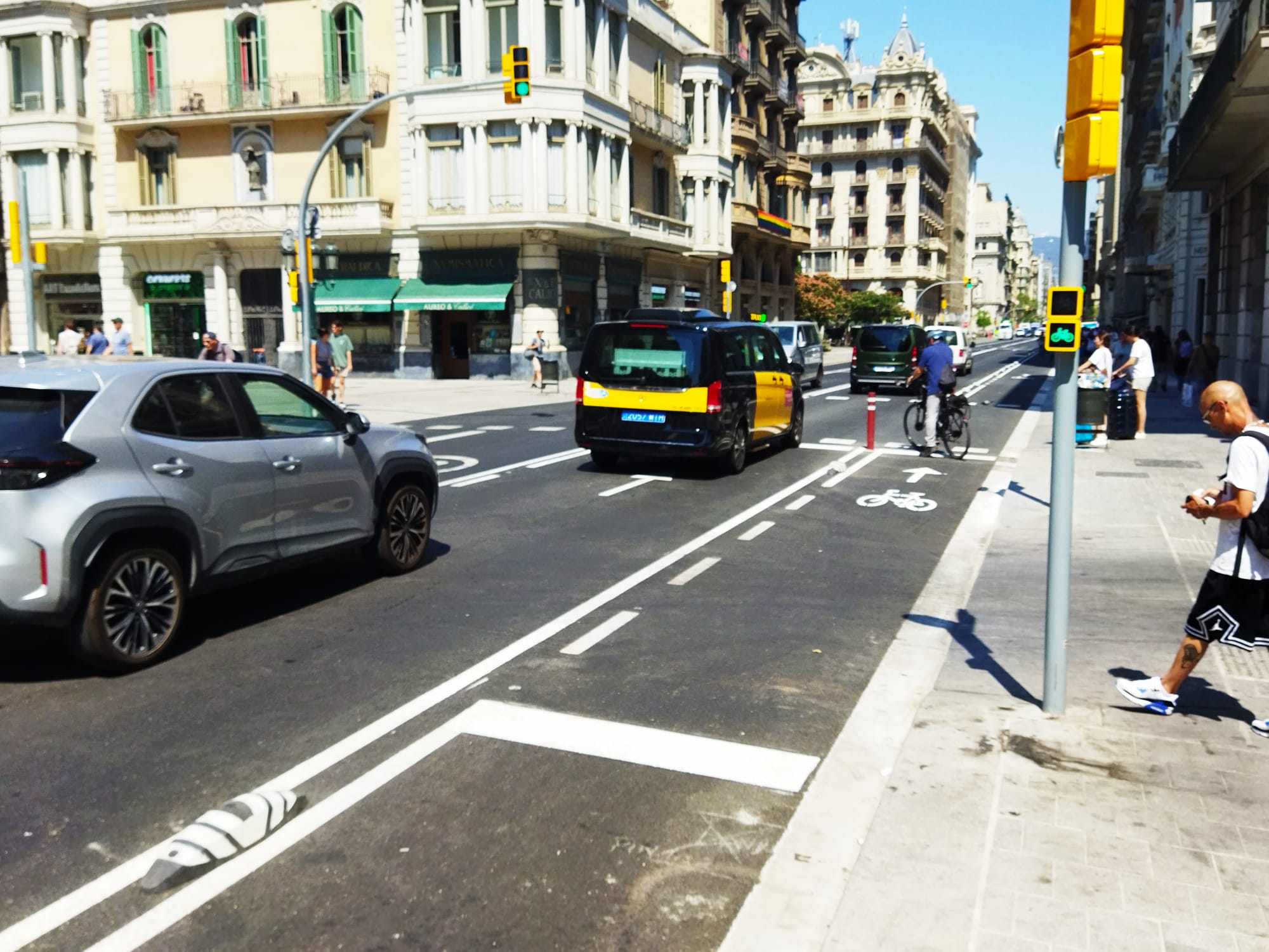 Via Laietana, amb circulació, aquest dimarts al matí / Jordi Subirana