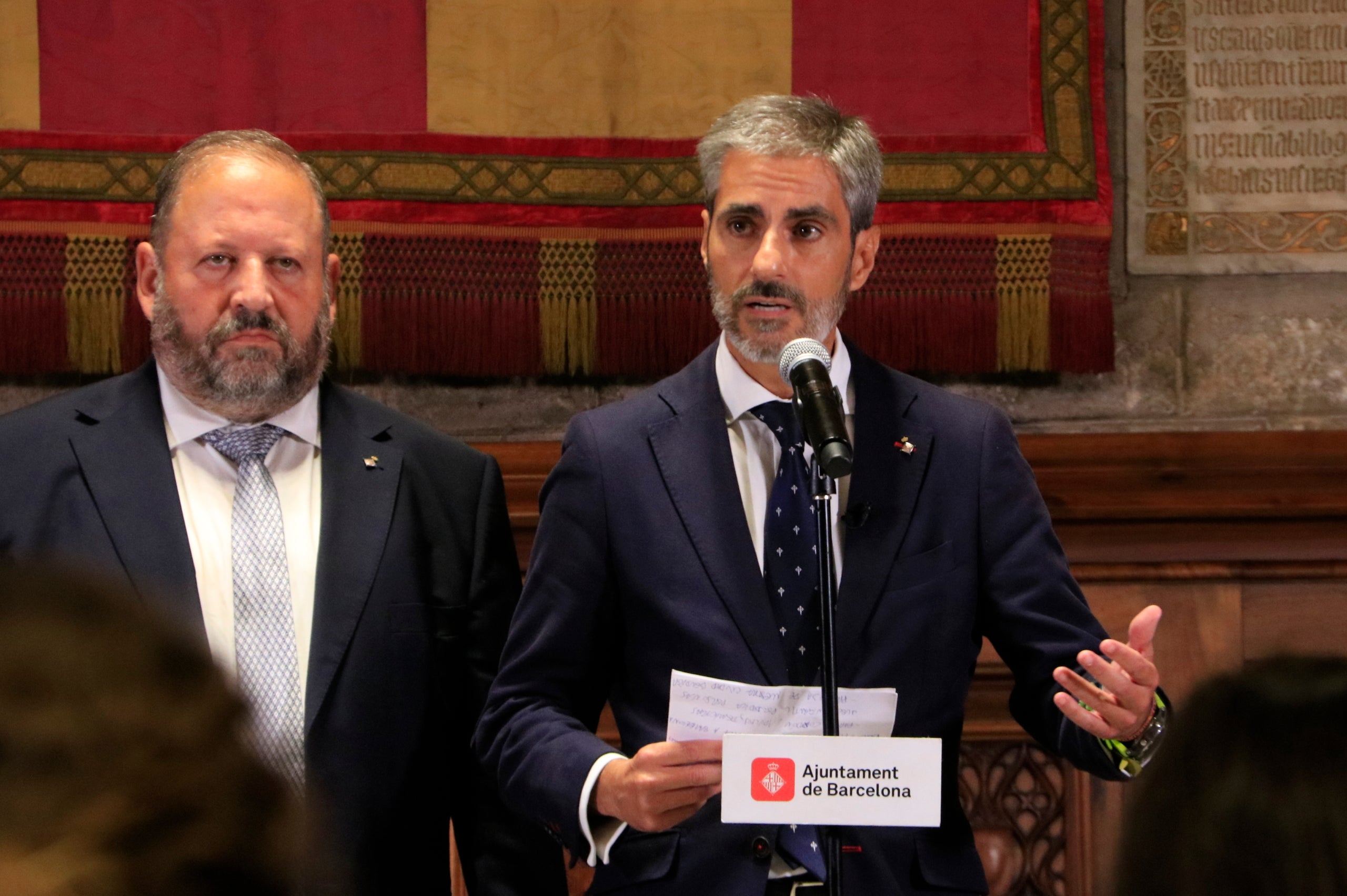Los dos concejales de Vox en el Ayuntamiento de Barcelona, Gonzalo de Oro-Pulido y Liberto Senderos / ACN