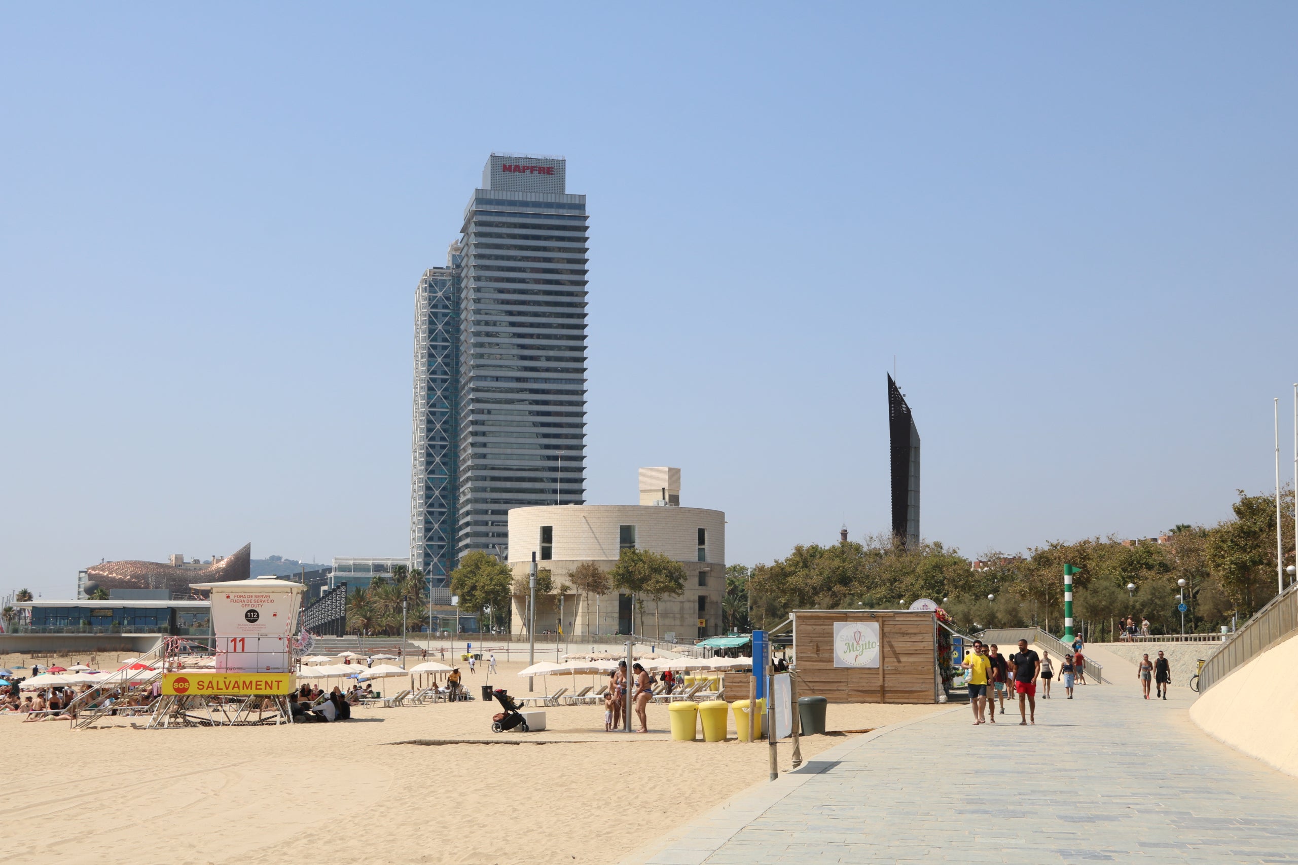 Vista desde la Playa del Bogatell / ACN