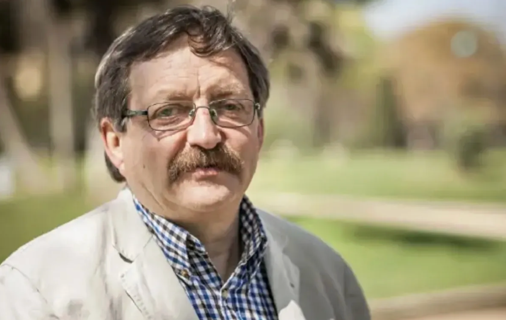 Josep Santesmases i Ollé | Foto: Toni Galitó (cedida por Federación de Ateneos de Cataluña)
