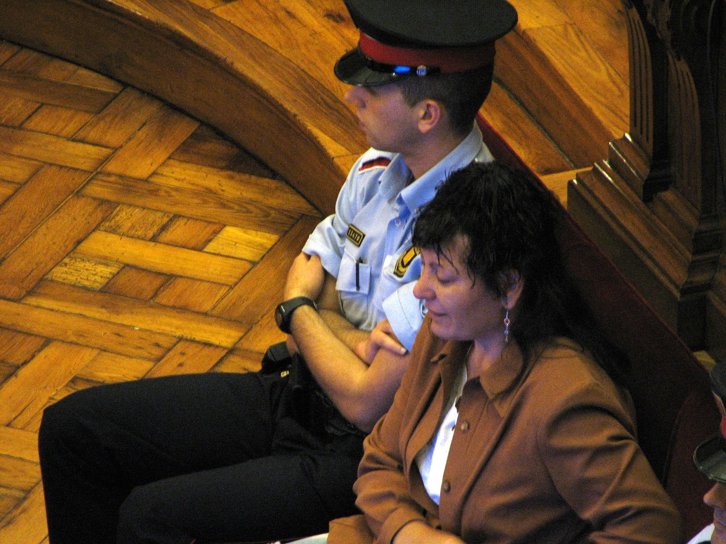 Remedios Sánchez, més coneguda com la 'mataiaies', durant el judici celebrat a l'Audiència de Barcelona el juny de 2008 / ACN, imatge d'arciu