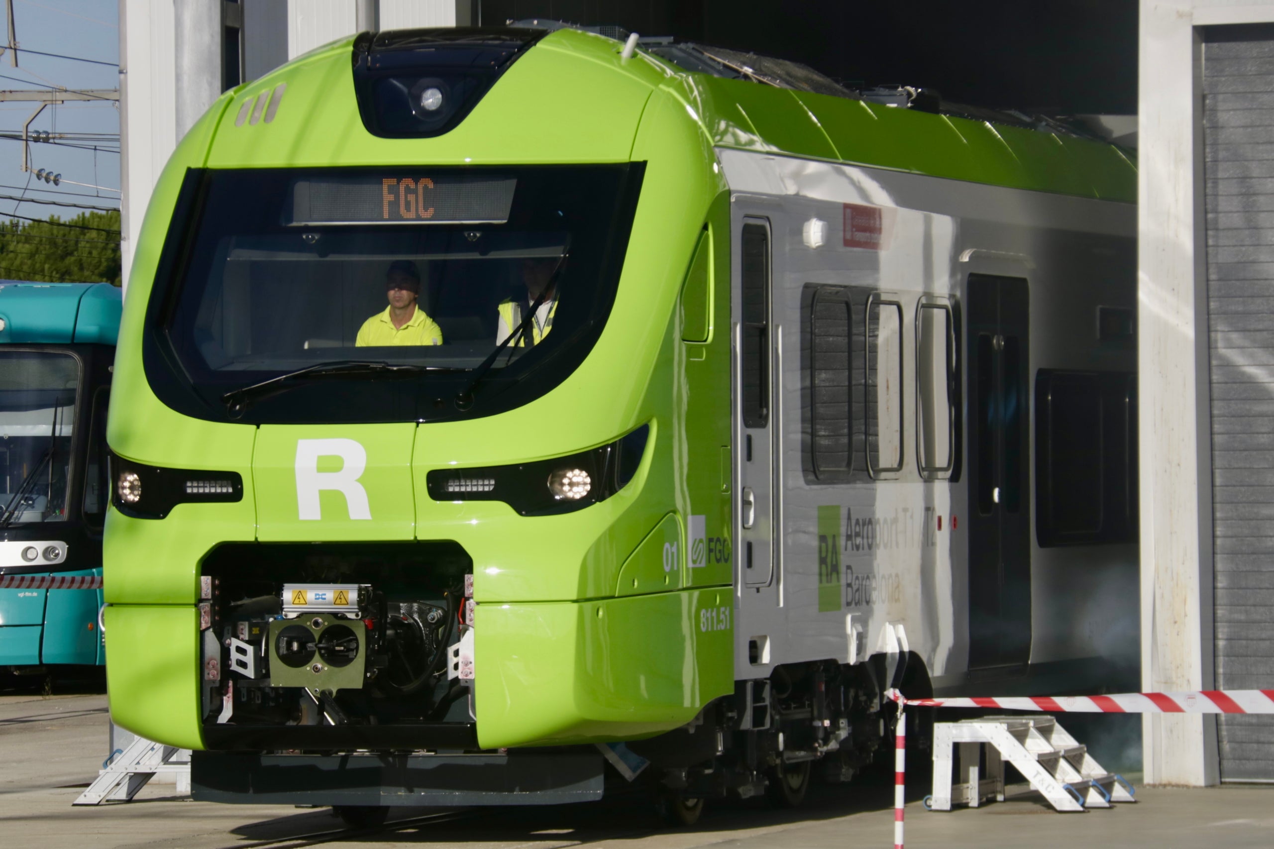 Un tren de la nueva línea R-Aeroport de FGC en la fábrica de Alstom / ACN