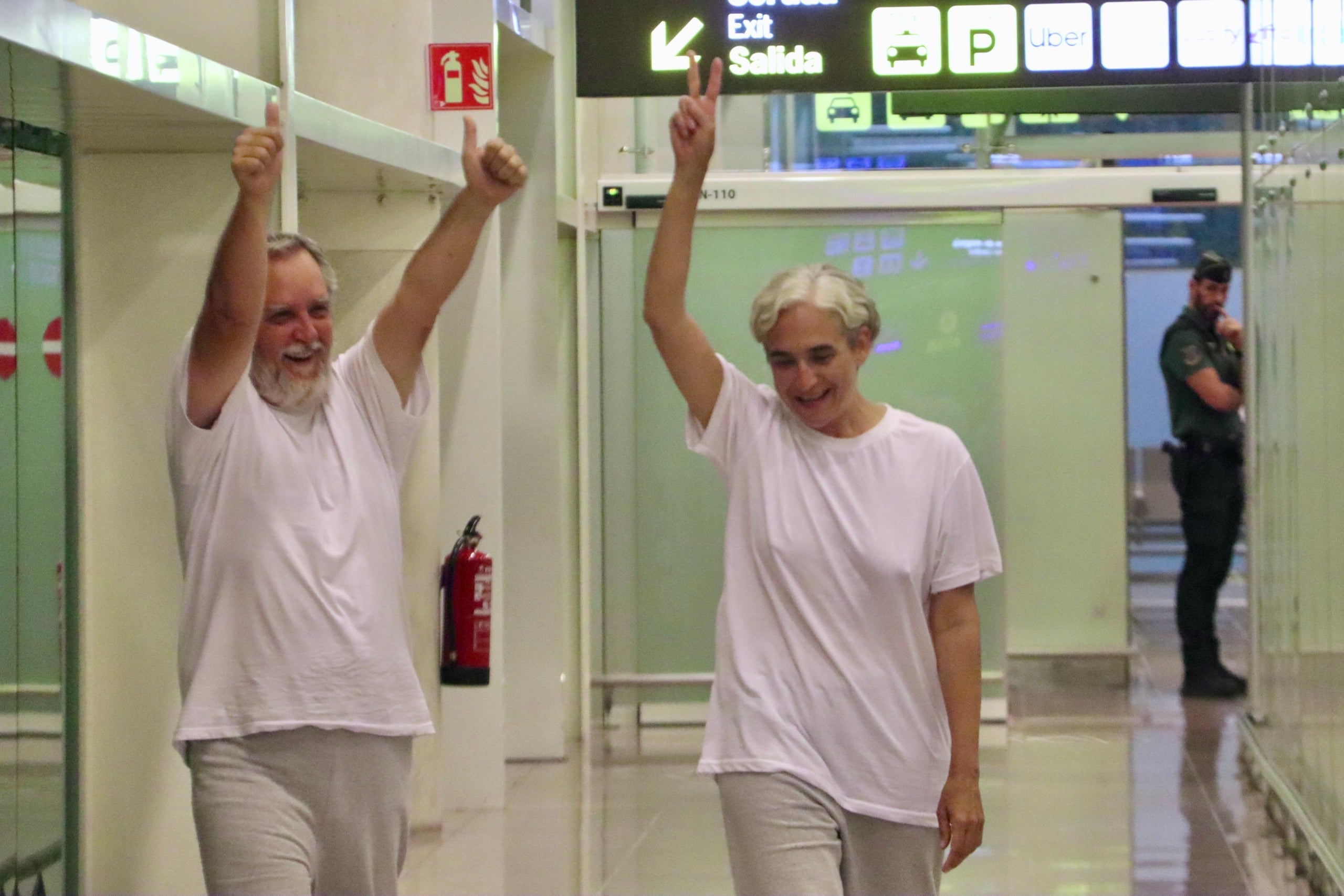Jordi Coronas i Ada Colau arriben al Prat després de quatre dies detinguts a Israel / ACN