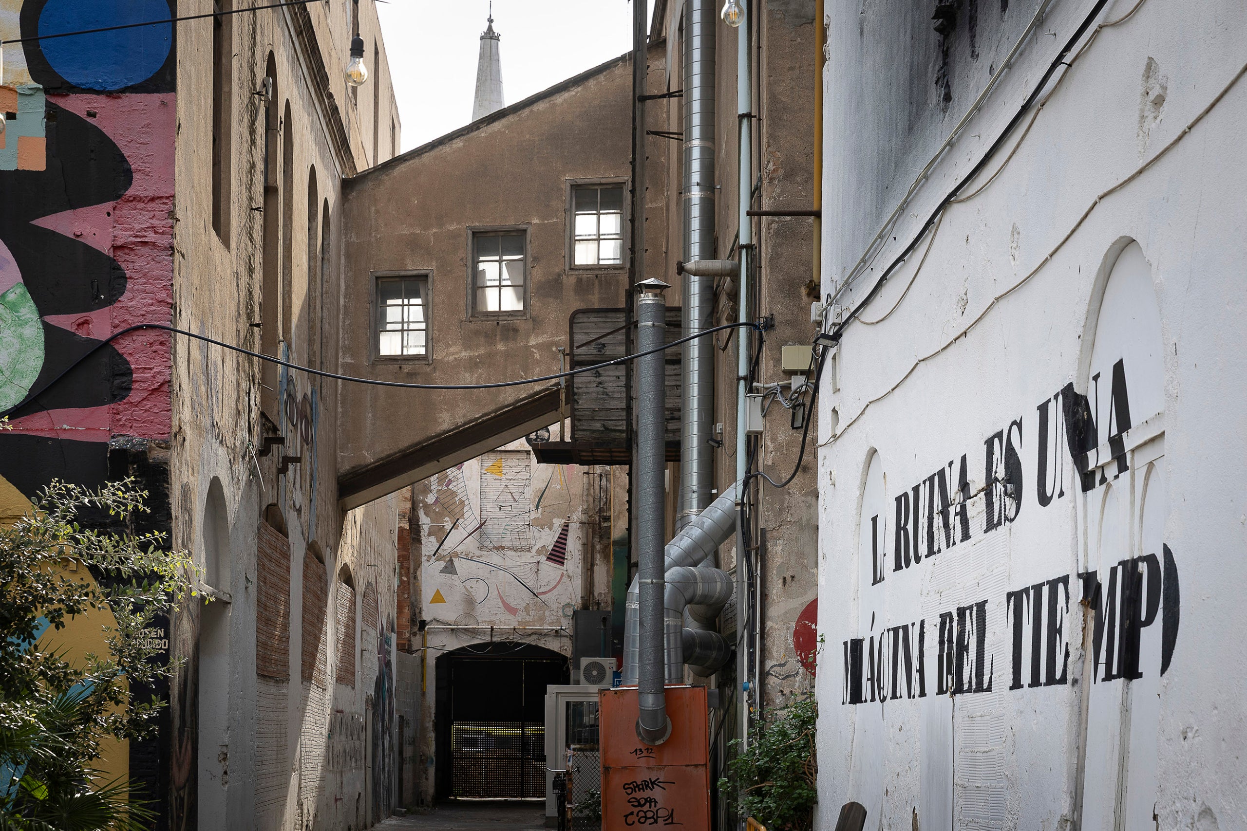 la escocesa, espai de creació, edifici Bé Cultural d'interès local.