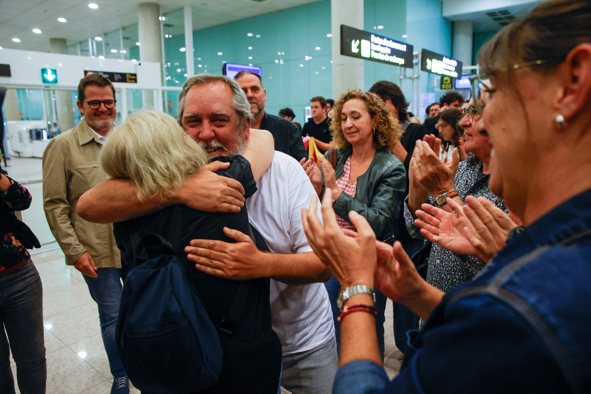 Jordi Coronas en el moment que va arribar a Barcelona després de quatre dies retingut per la policia d'Israel | Kike Rincón / Europa Press