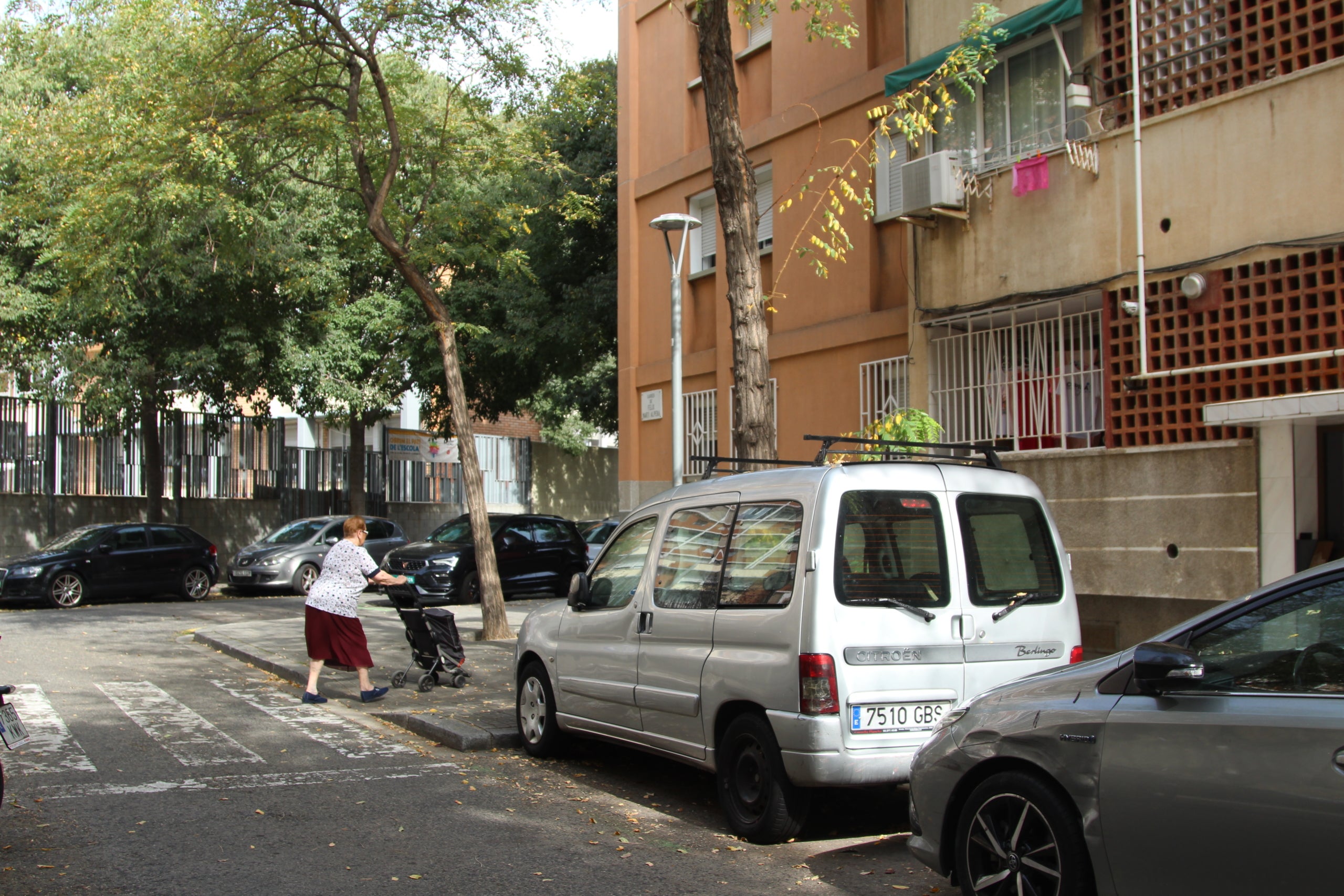 Bloques de pisos en la calle Felip Martí Alpera, en el barrio de la Verneda y la Pau de Barcelona / A.R.