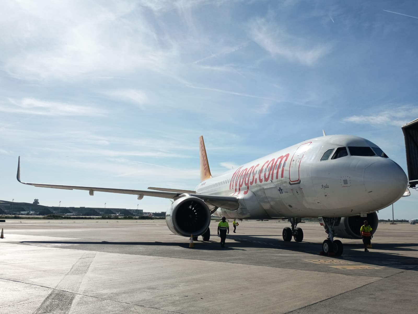 Nous vols directes entre l’aeroport d’Esmirna Adnan Menderes i l’Aeroport del Prat / Pegasus Airlines