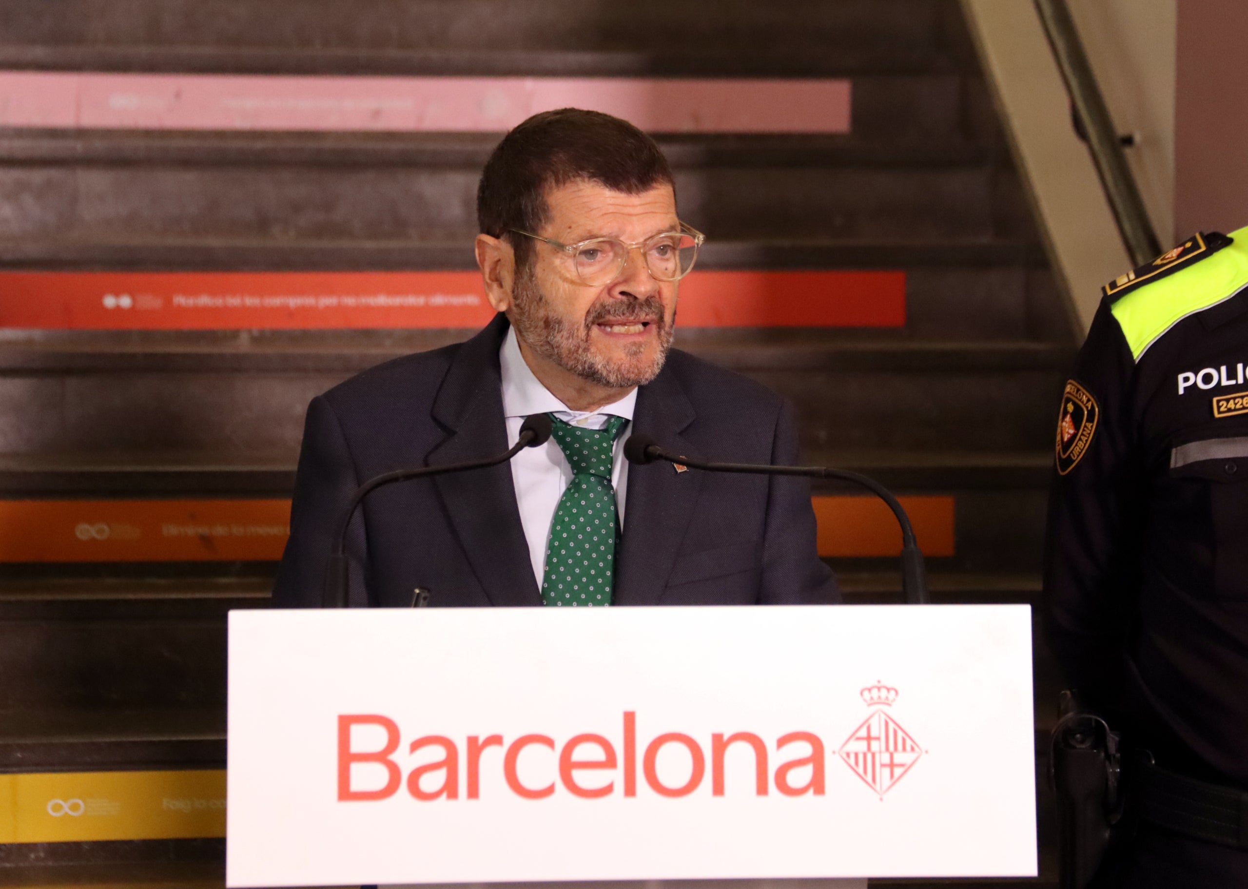 El tinent d'alcaldia i regidor de Ciutat Vella Albert Batlle a la roda de premsa posterior a la Junta de Seguretat de Ciutat Vella. | Nazaret Romero (ACN)