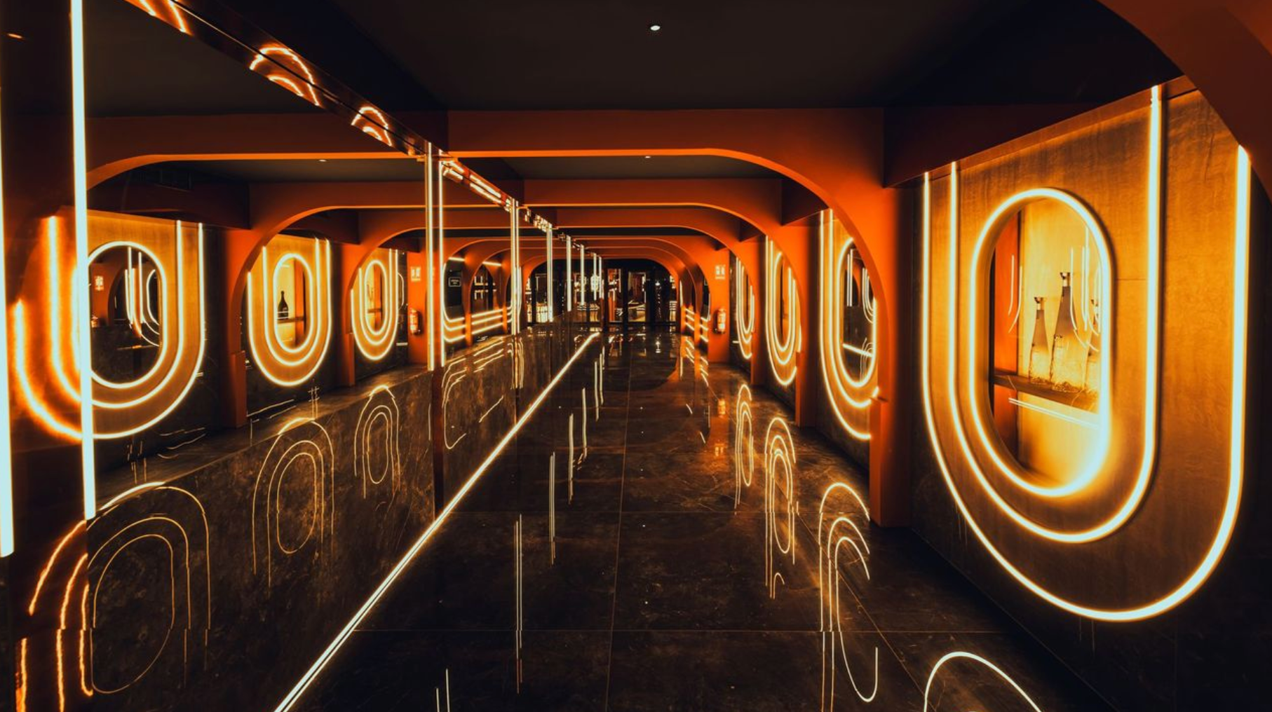 La rehabilitación integral de la discoteca Sutton
se ha completado en 7 semanas y 5 días