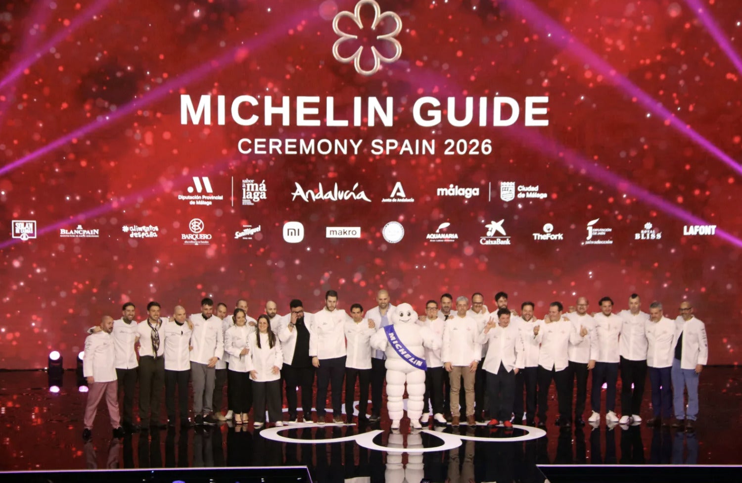 Foto de família de tots els restaurants que han rebut la primera estrella Michelin | Mar Martí (ACN)
