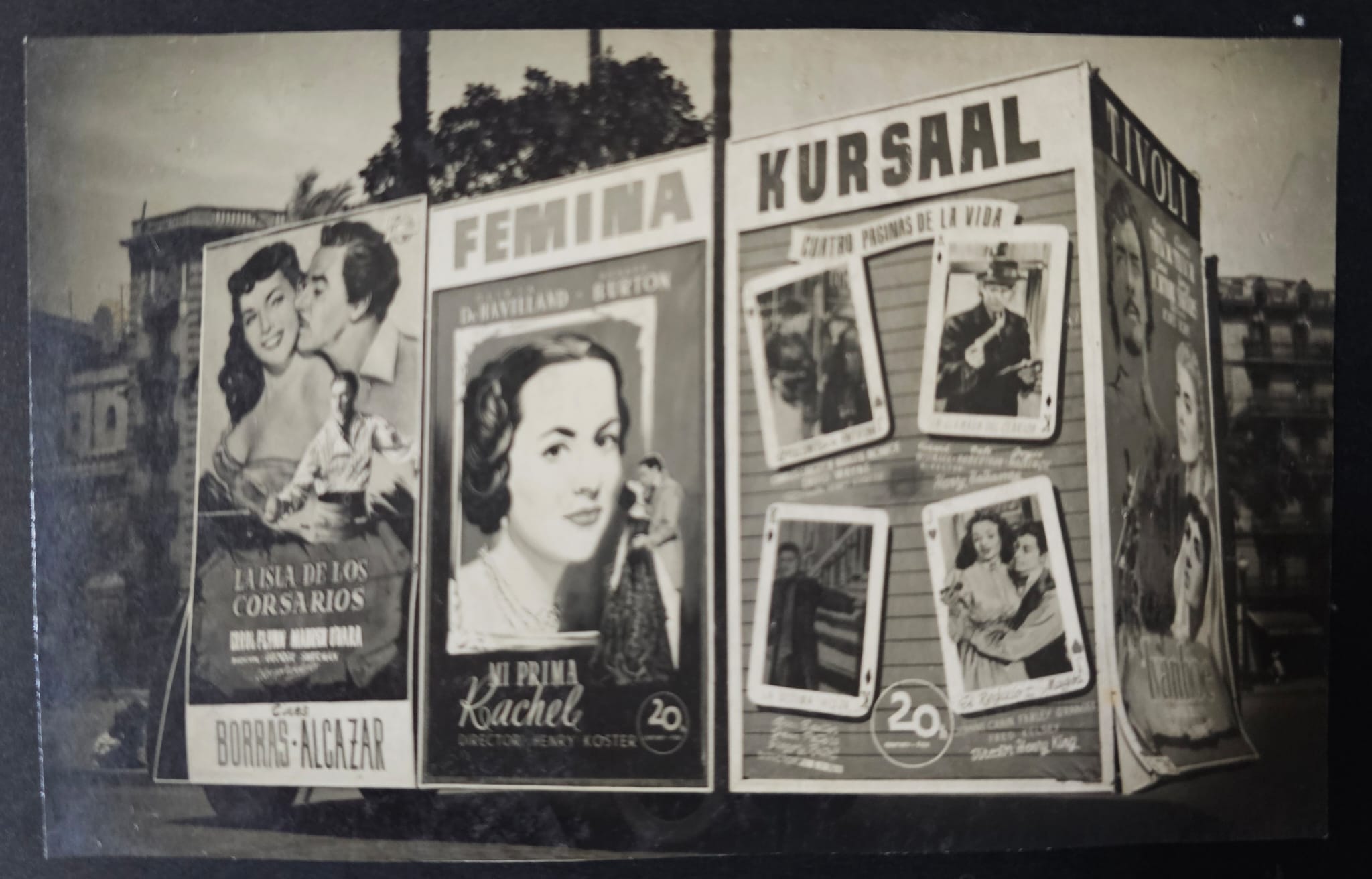 Un dels cartells de pel·lícules i obres de teatre que va pintar l'artista barceloní Lluís Pesarodona, Pessa / Cedida