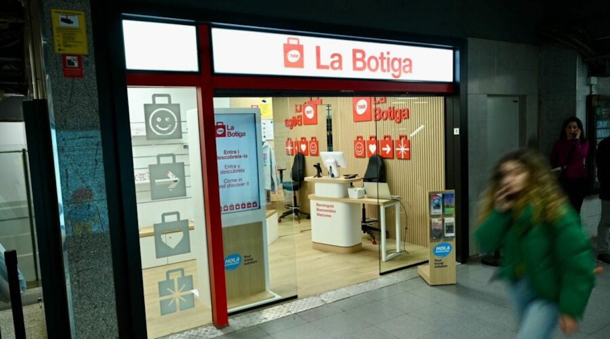 La botiga de TMB, a l'estació de la Sagrada Família / TMB