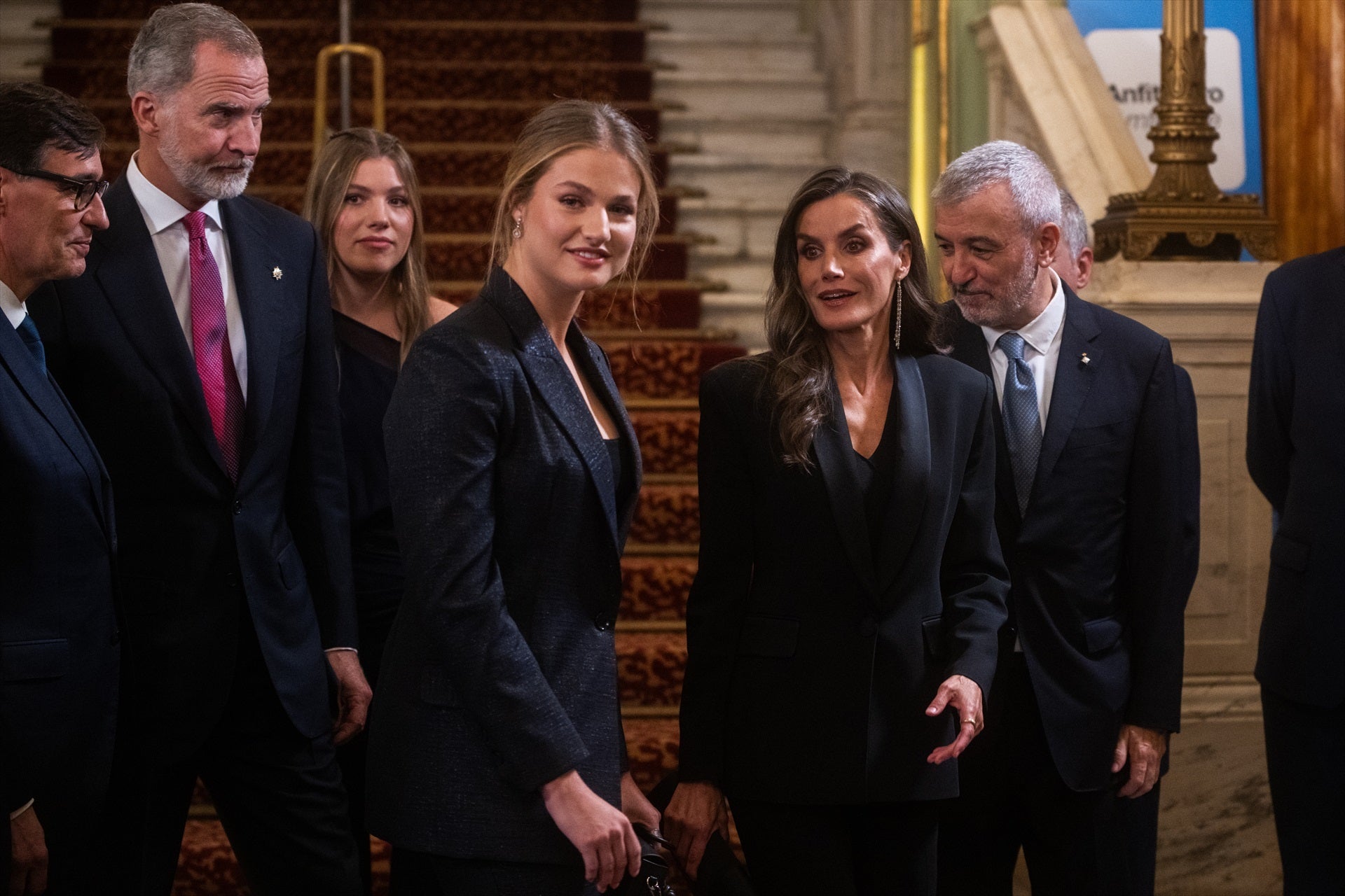 La família reial arriba al Liceu amb Salvador Illa i Jaume Collboni per a l'entrega dels Premis Fundació Princesa de Girona / Europa Press