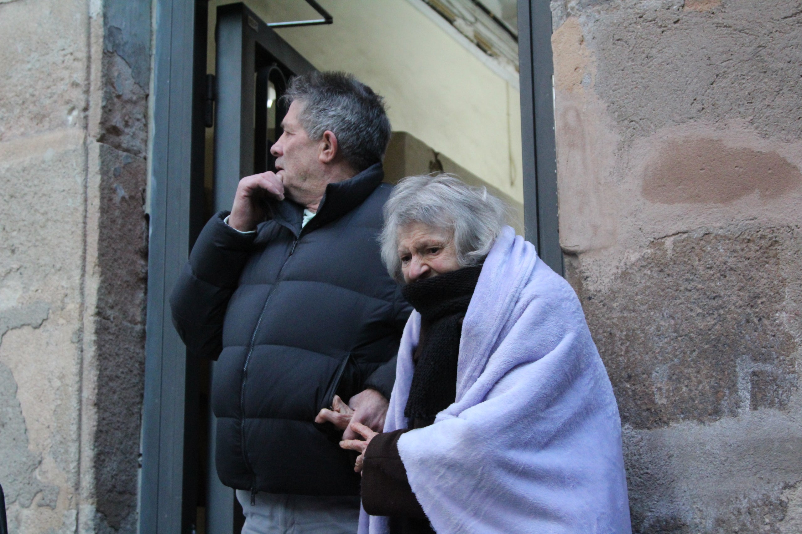 Desnonament de set famílies amb contracte en vigor del número 24 del carrer del Tigre del Raval / A.R.