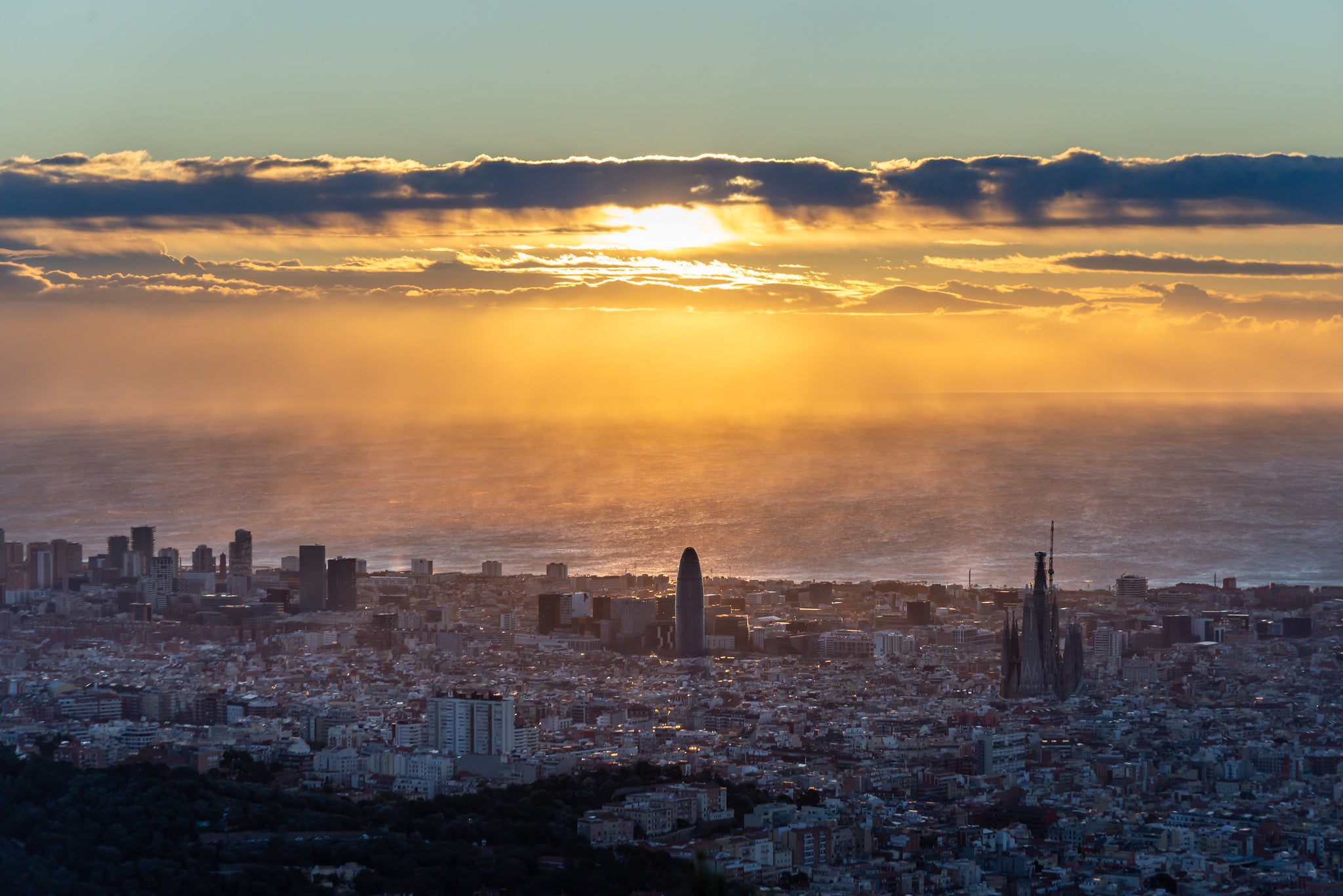 Vista aèria de Barcelona vista des de l'Observatori Fabra | Alfons Puertas