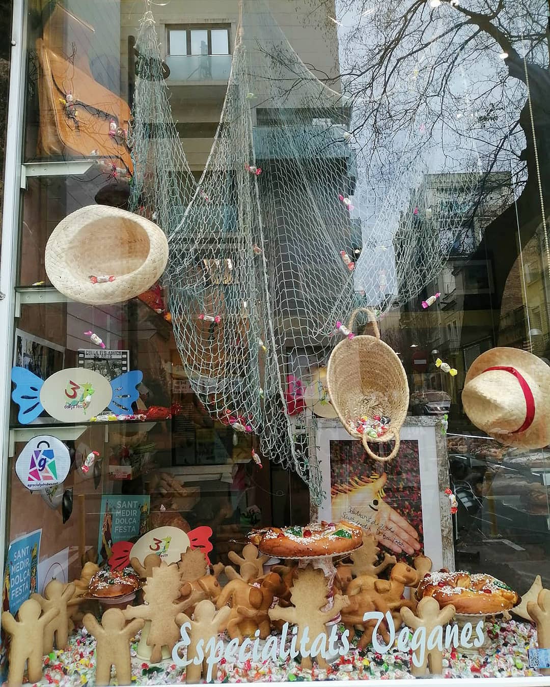 El forn Santa Clara de la Vila de Gràcia ha abaixat aquesta setmana la persiana després de 80 anys / Forn Santa Clara