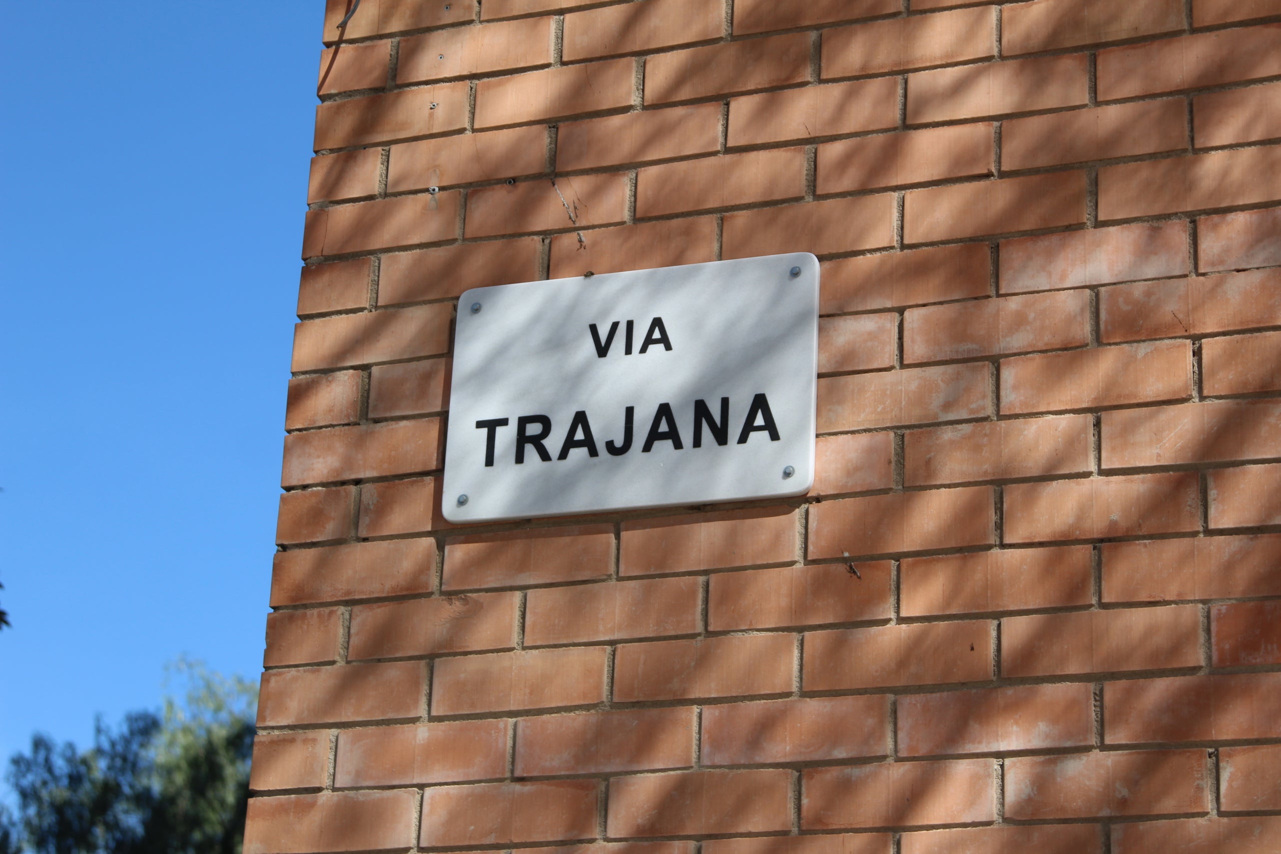 Blocs de pisos de la Via Trajana en una imatge d'arxiu / A.R.