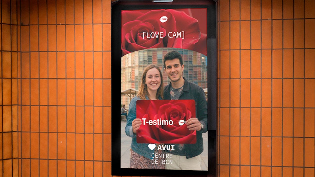 La 'love cam' del metro de Barcelona per Sant Jordi / TMB