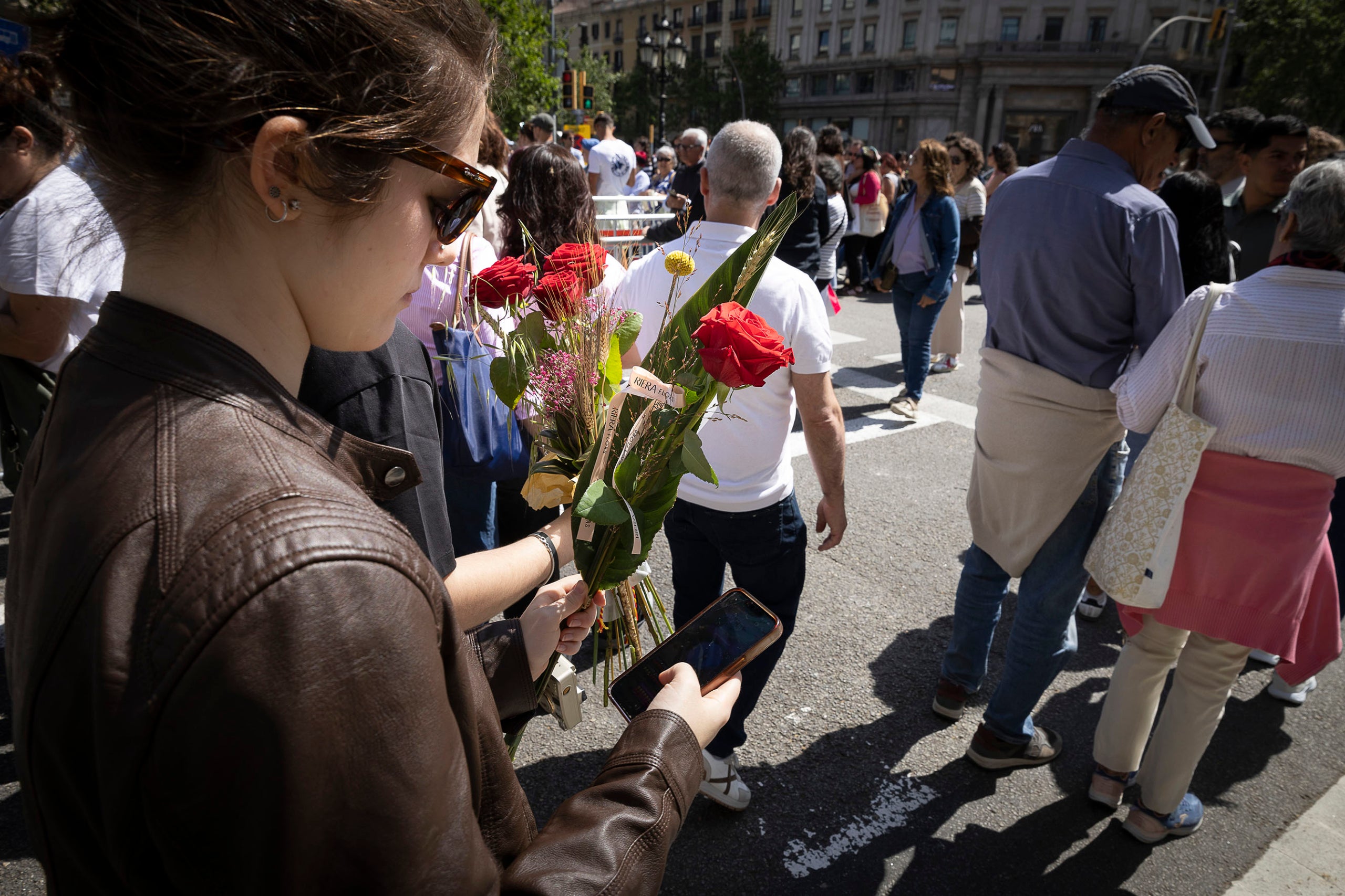 Diada de Sant Jordi al centre de Barcelona.
23.04.2026, Barcelona

foto: Jordi Play