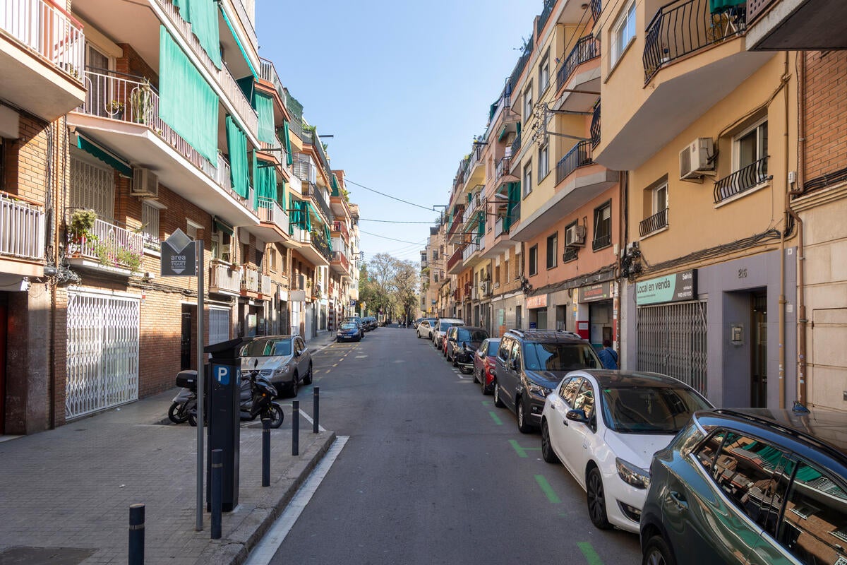 Un carrer del barri de Verdun | Ajuntament de Barcelona