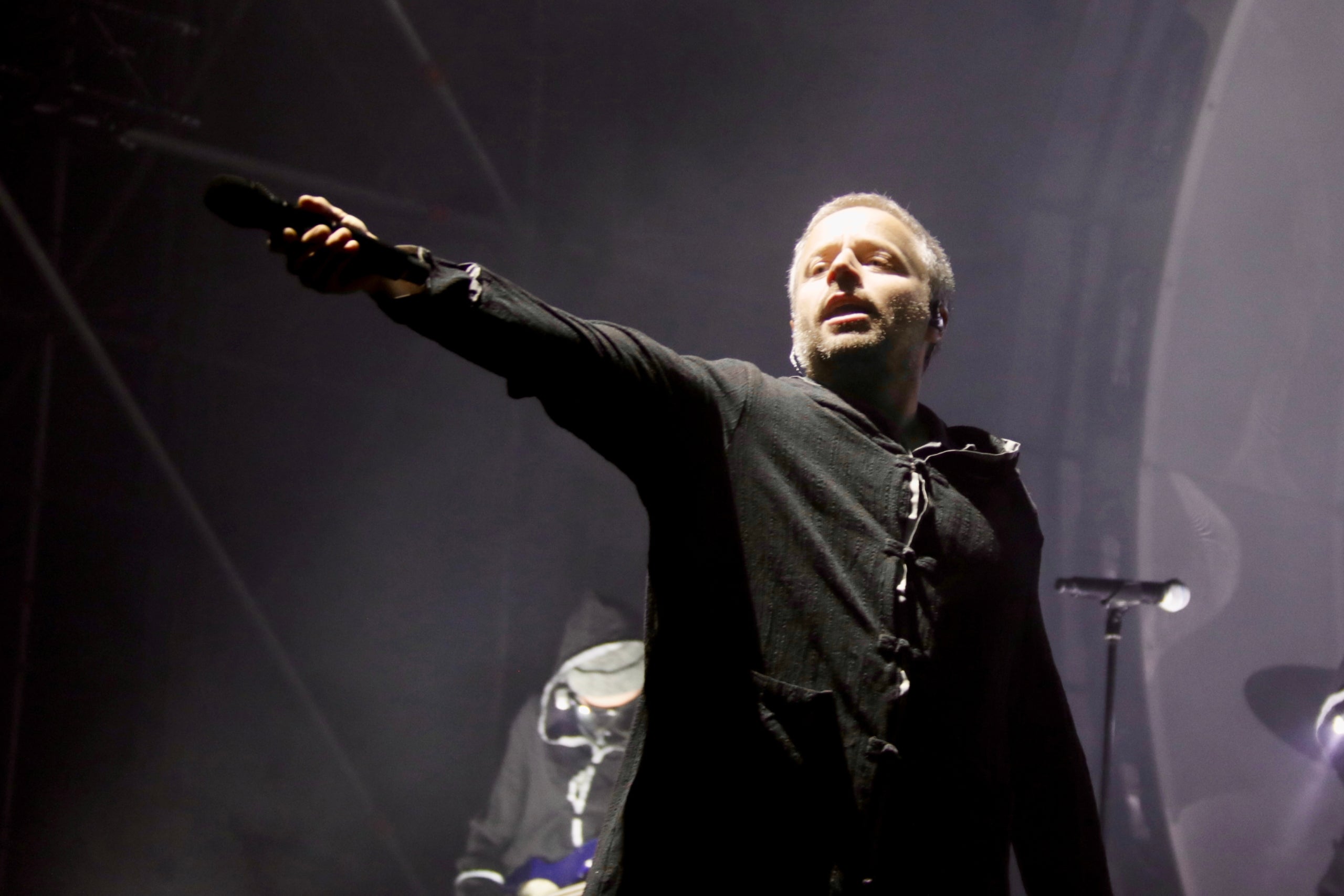 El líder d'Oques Grasses, Josep Montero, a La Castanyada del Cabró Rock / ACN
