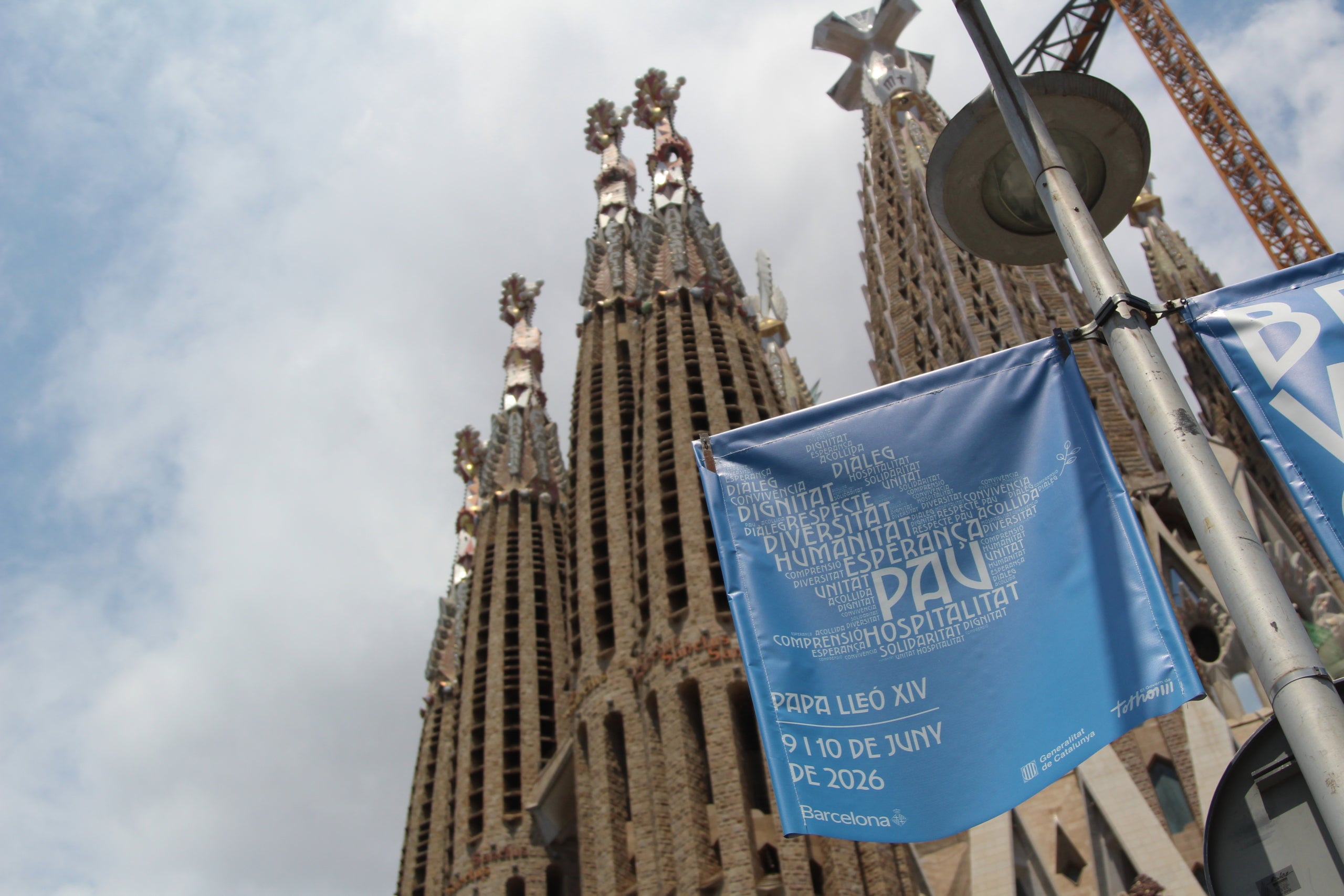 Entorn de la Sagrada Família blindat per la visita del papa Lleó XIV aquest dimecres / A.R.