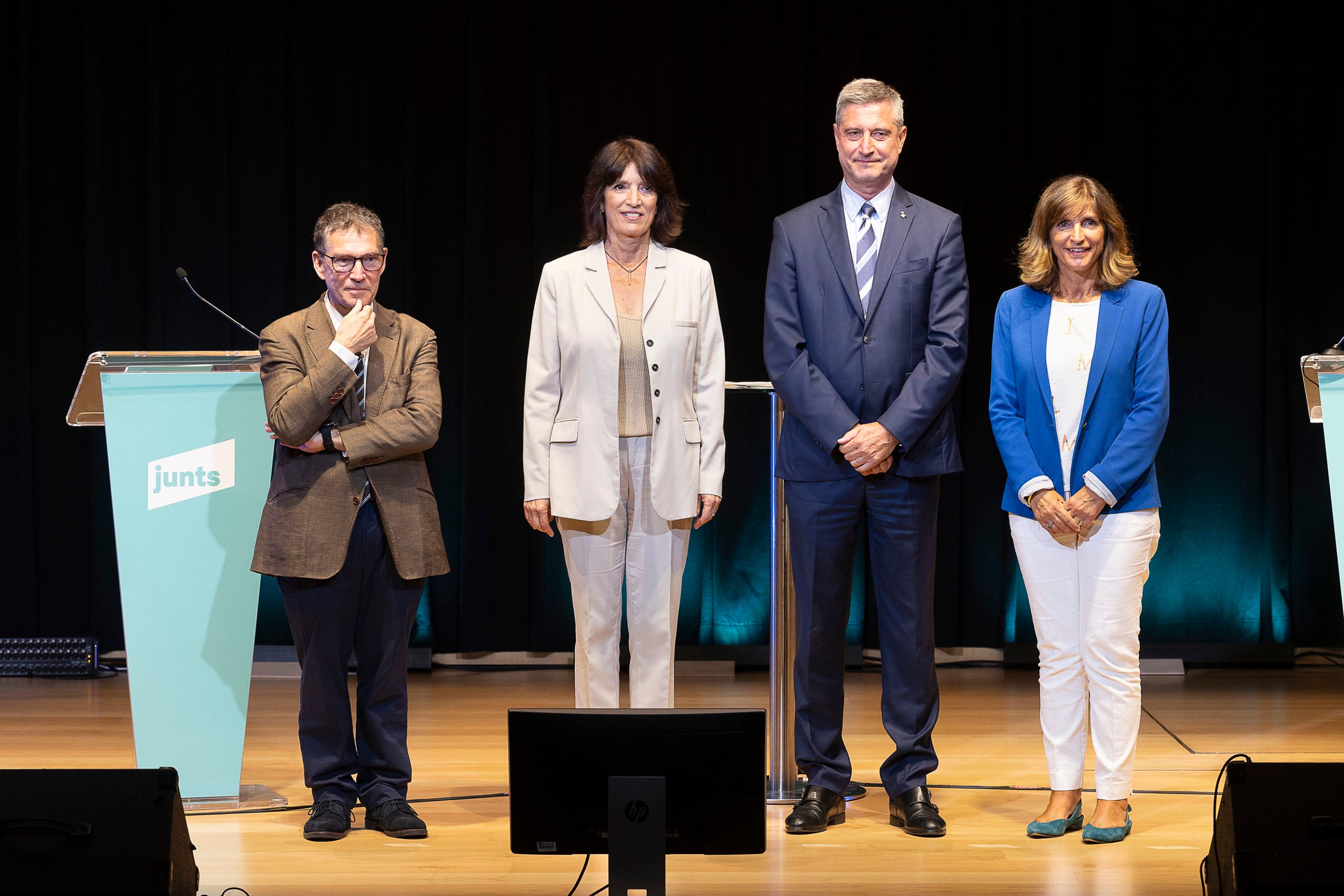 Debate de Junts antes de las primarias para encontrar al candidato para las municipales de Barcelona, este viernes / Jordi Play