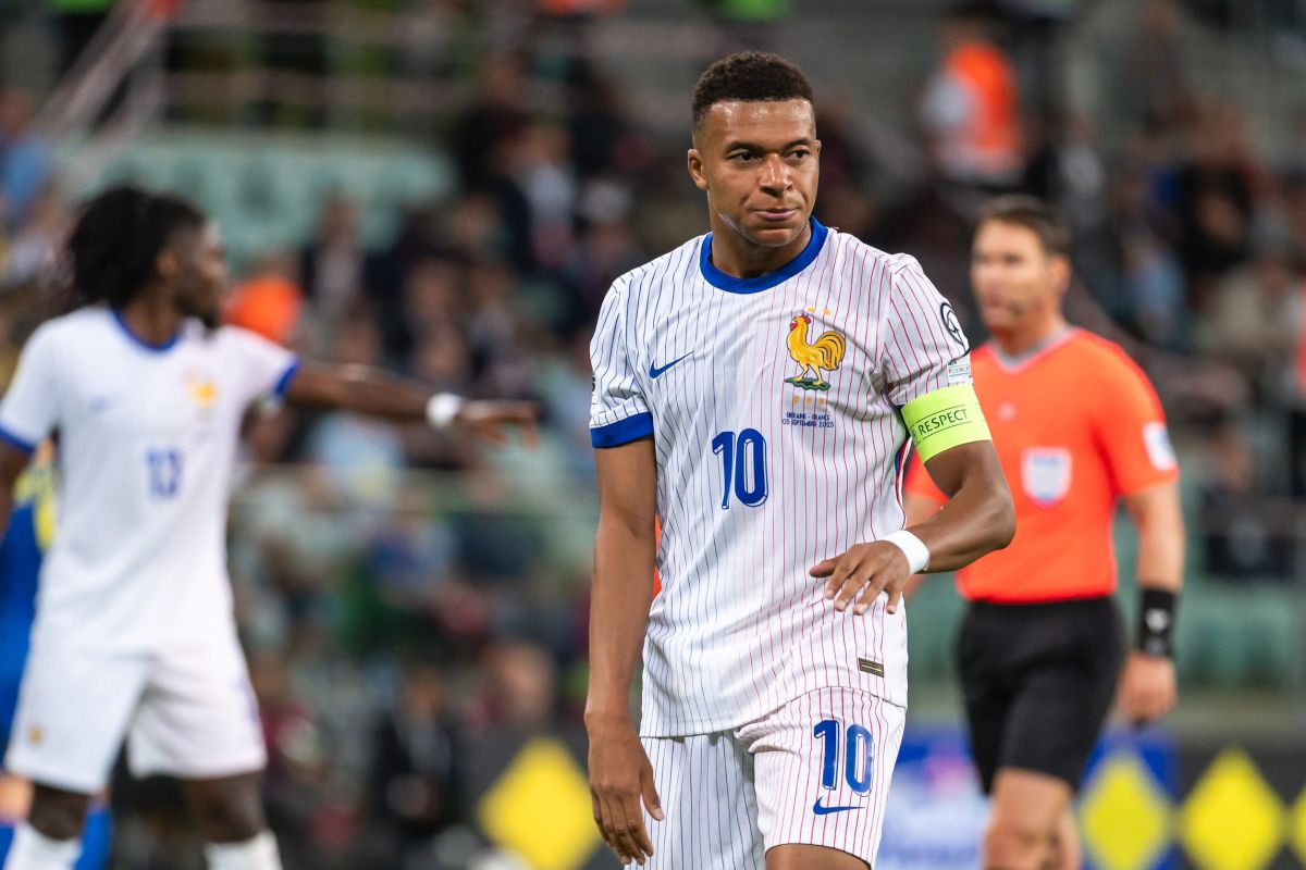 Mbappé en un partit amb la selecció de França | Foto de 123RF/dziurek / Servimedia