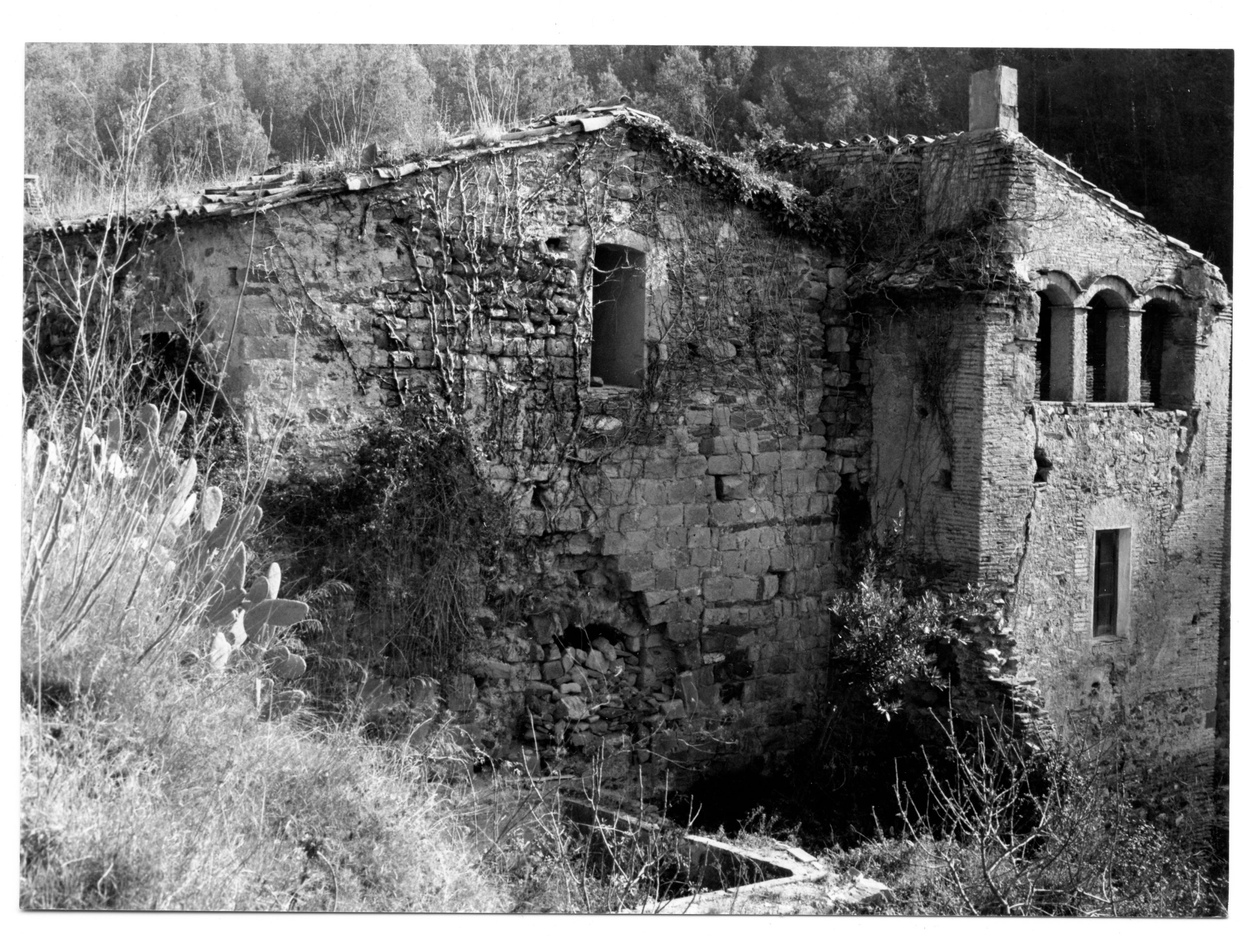 Un dels espais del conjunt de l'antic monestir de Valldonzella fotografiat fa uns anys / Cedida