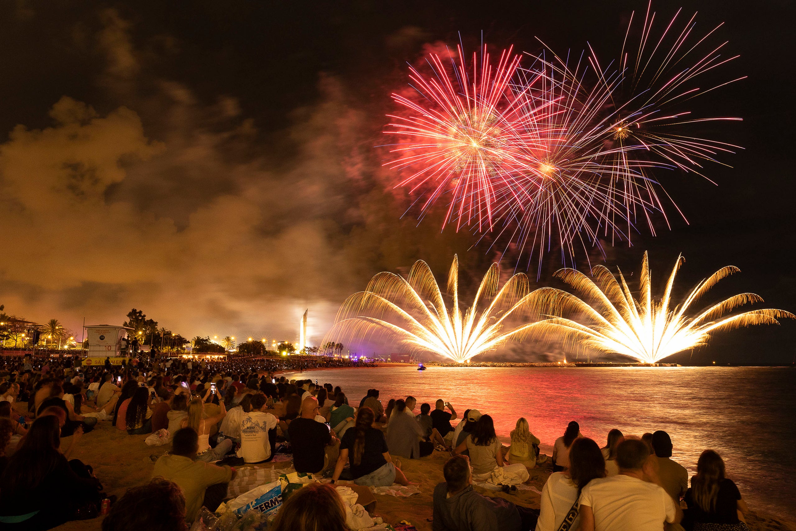 Festes de la Mercè 2026: piromusical a la Platja de la Nova Icària.
27.09.2026, Barcelona

foto: Jordi Play