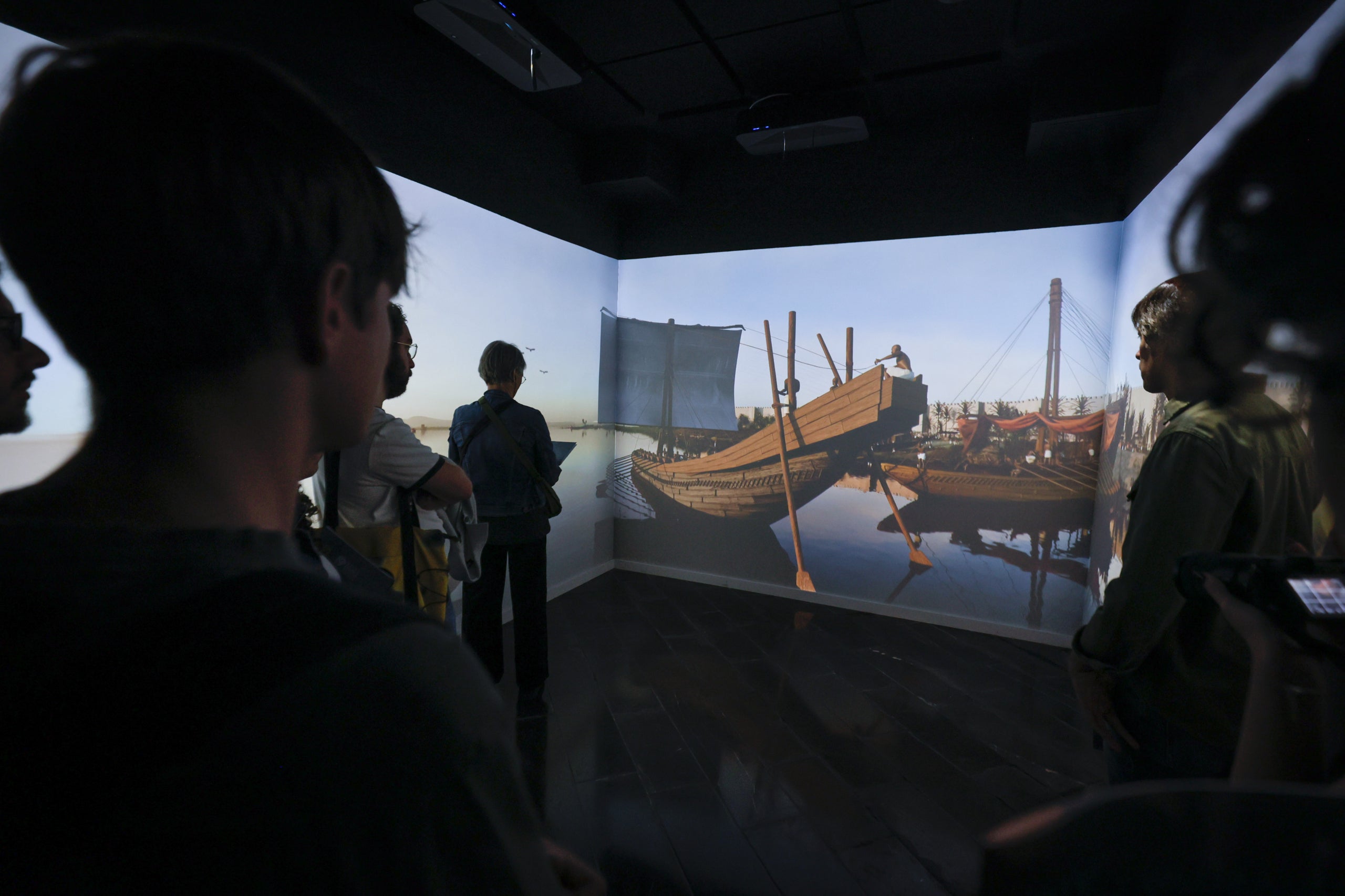 Una de les escenes que formen part de l'exposició 'Iny, l’explorador del faraó', que compta la primera sala immersiva del Museu Egipci / Museu Egipci de Barcelona
