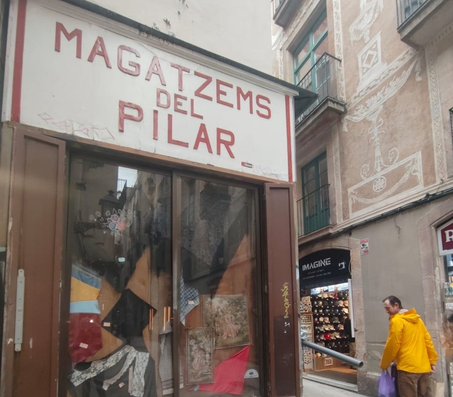 La botiga Magatzems del Pilar, al barri Gòtic / G. G. 